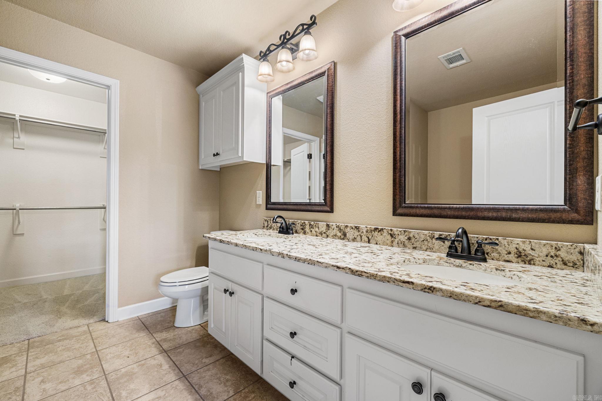 HUNTINGTON PLACE - Residential
