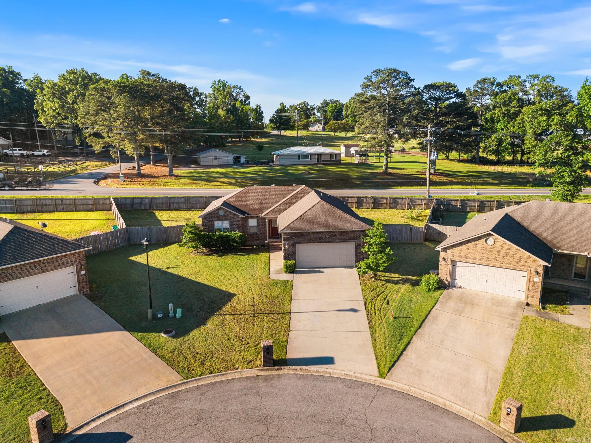 HUNTINGTON PLACE - Residential