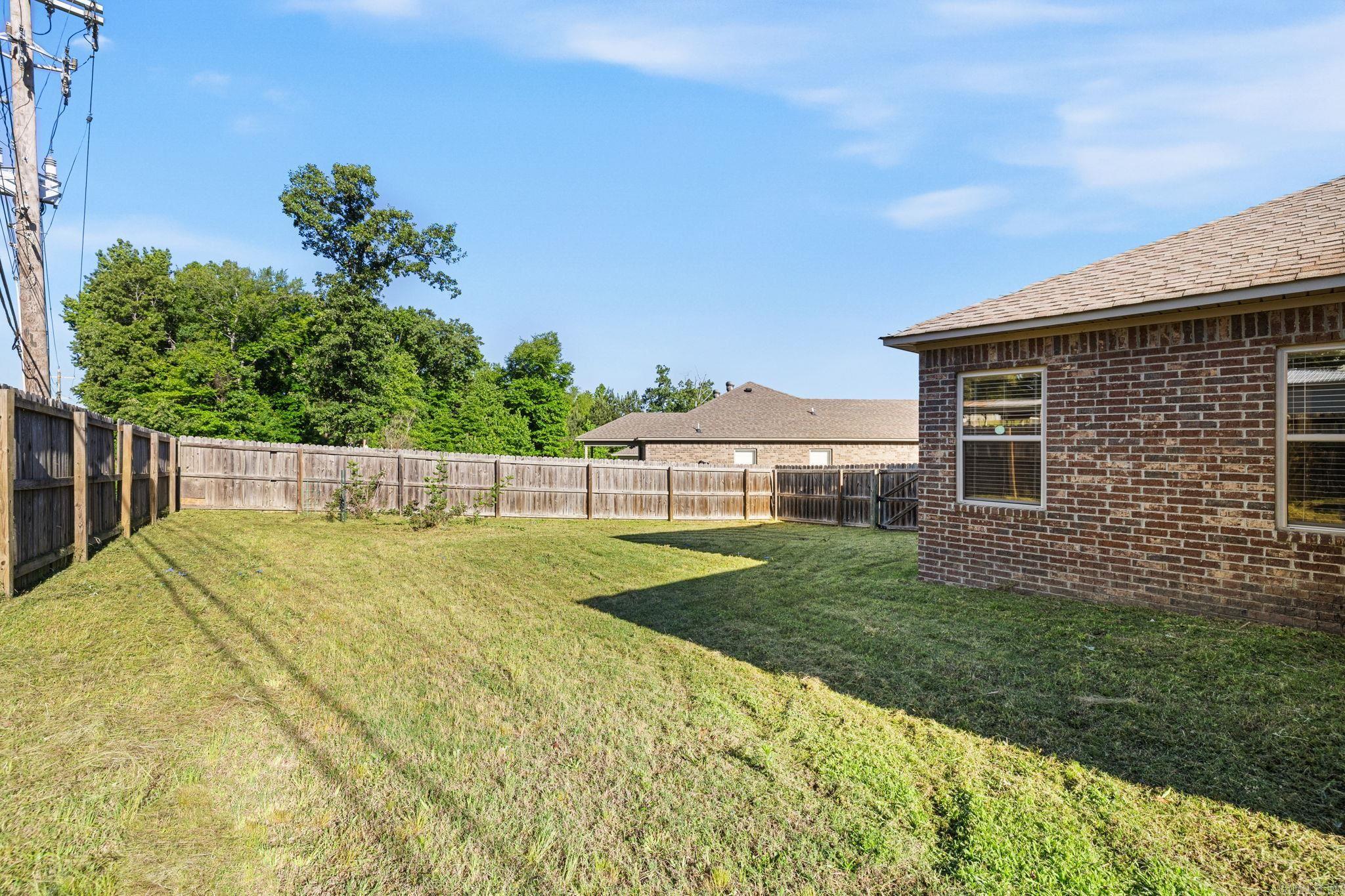 HUNTINGTON PLACE - Residential
