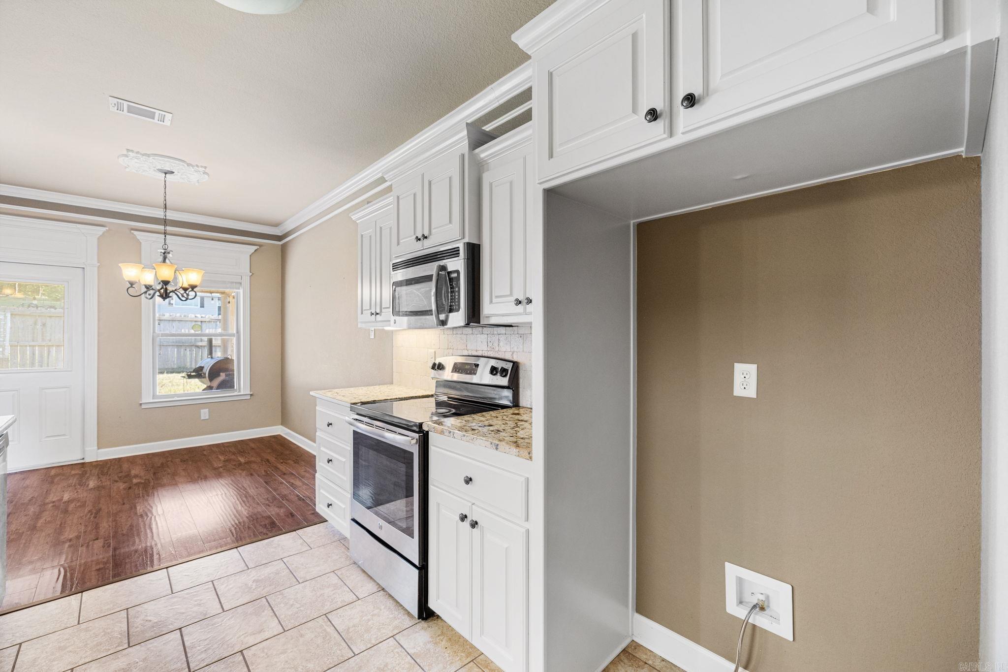 HUNTINGTON PLACE - Residential