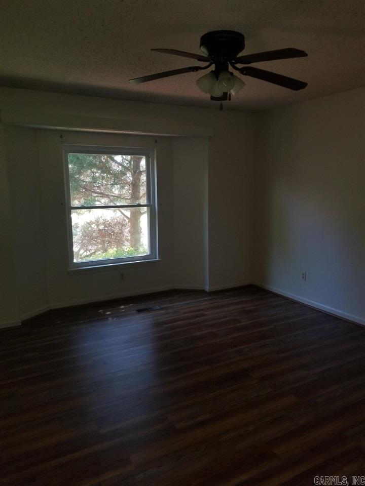 Brookshire To Cook Mountain - Residential Lease