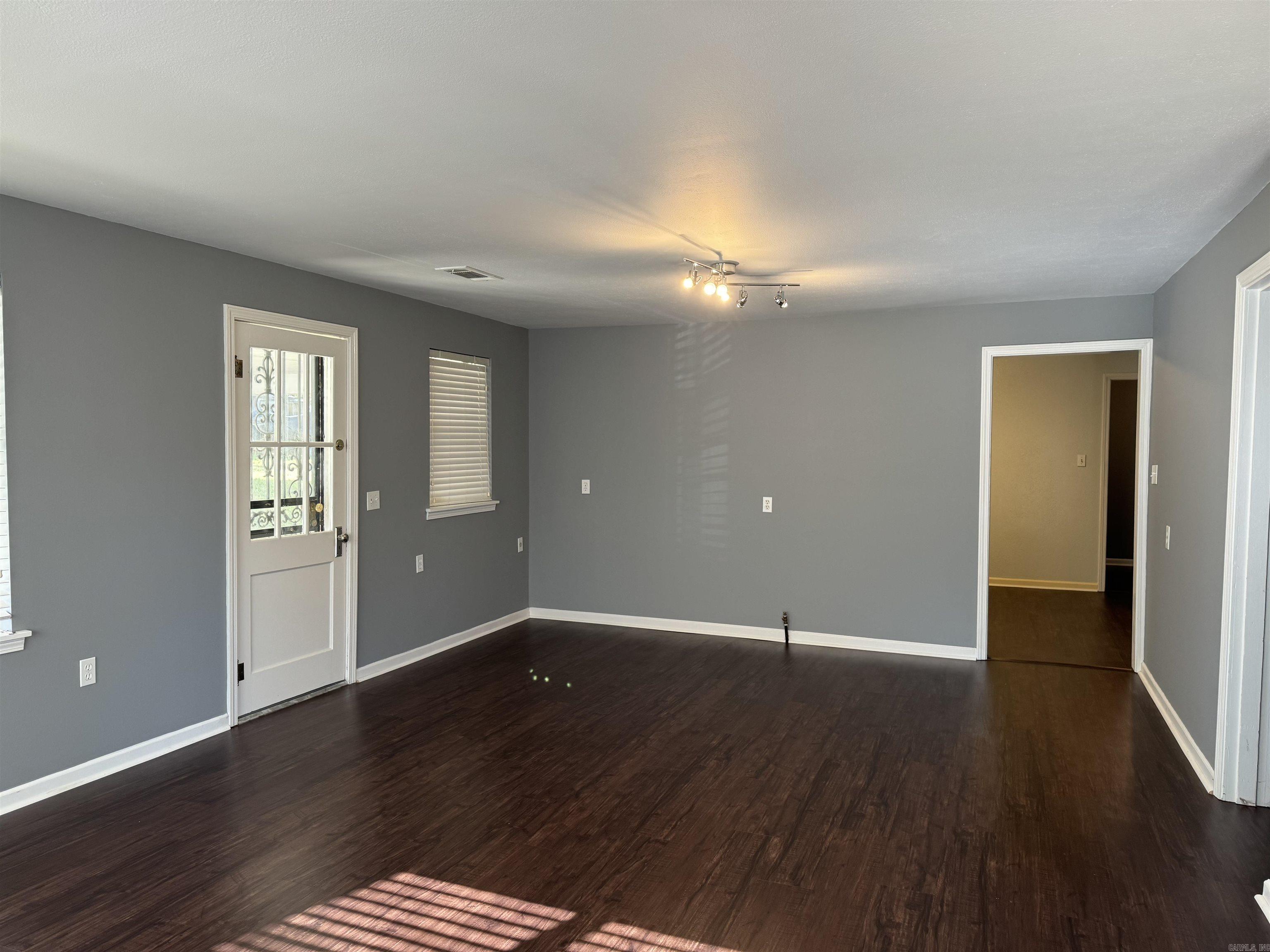 MARTINDALE - Residential