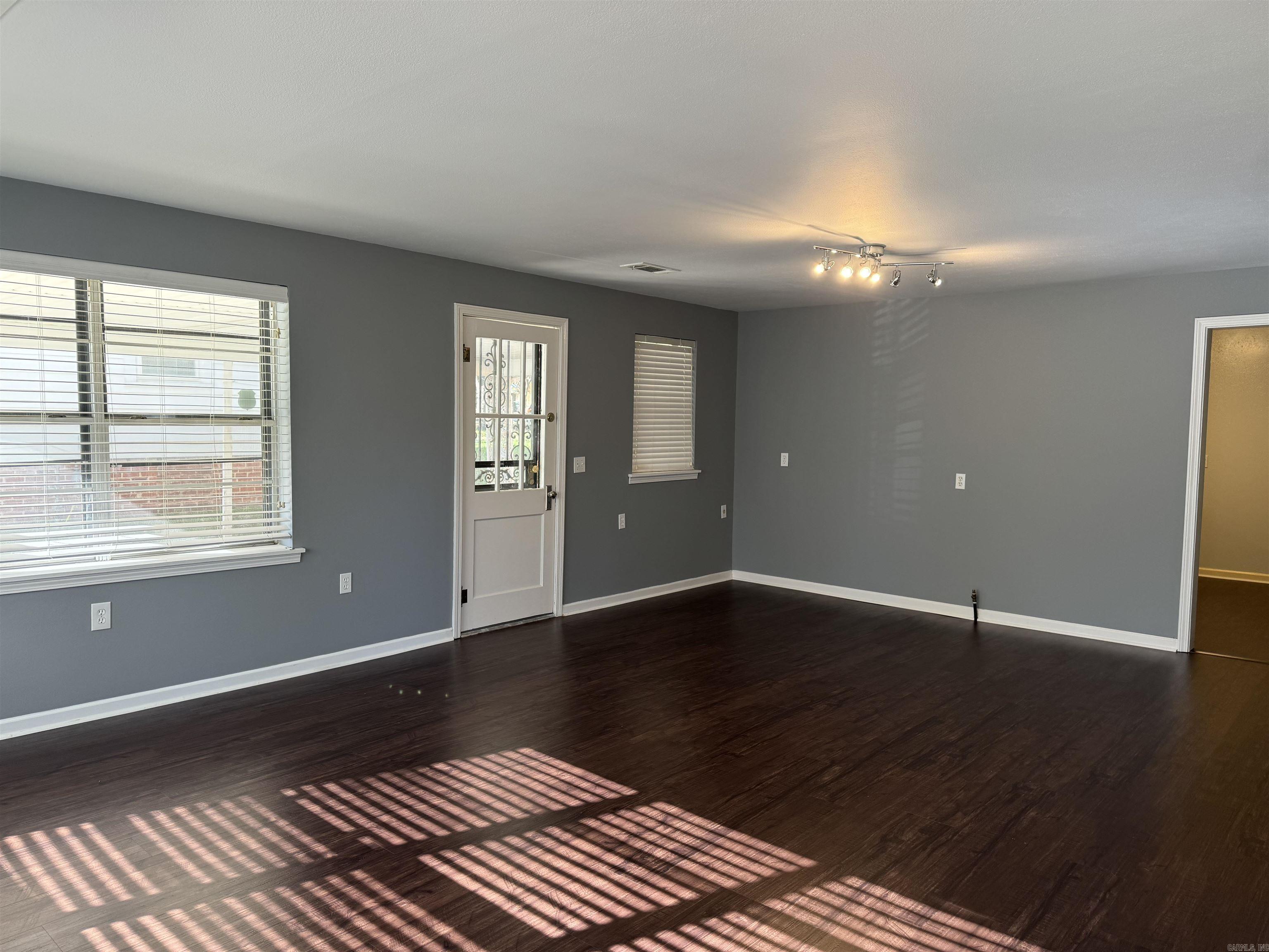 MARTINDALE - Residential