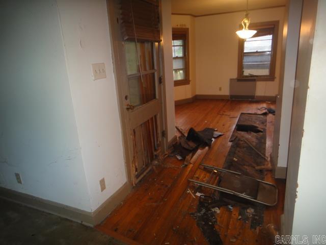 ORIGINAL TOWN NEWPORT - Residential