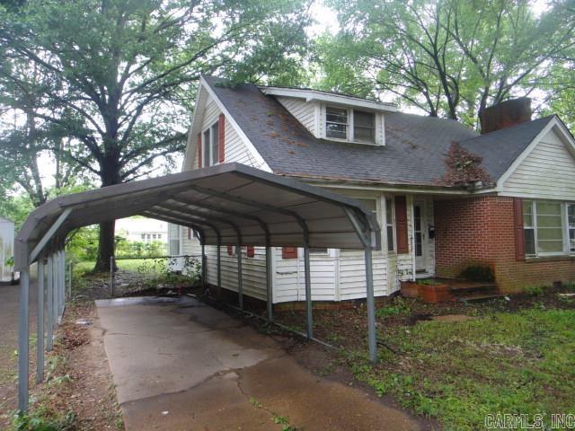 ORIGINAL TOWN NEWPORT - Residential