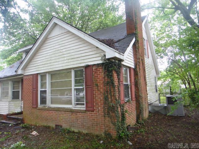 ORIGINAL TOWN NEWPORT - Residential