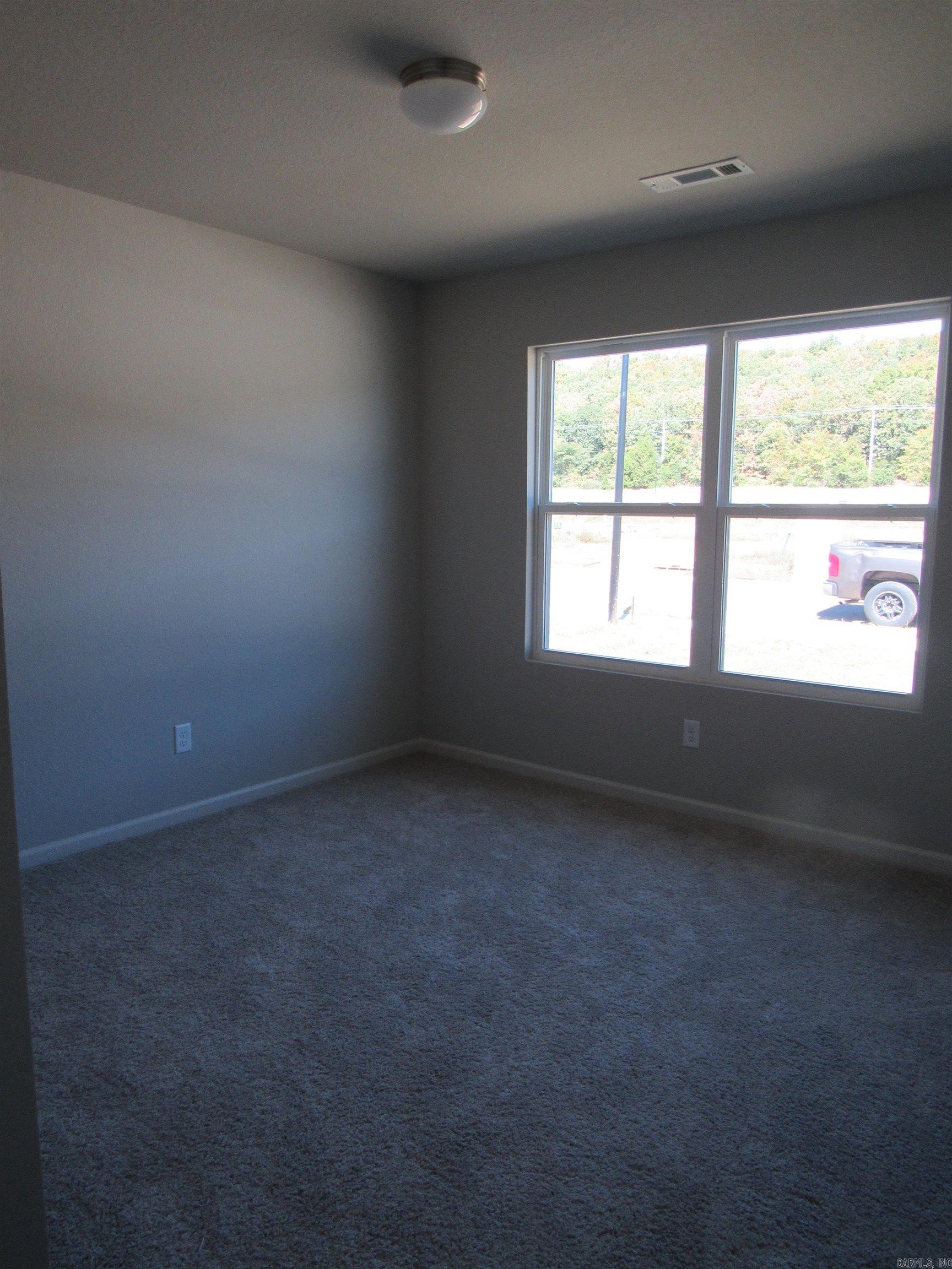 MUSEUM MEADOWS - Residential Lease