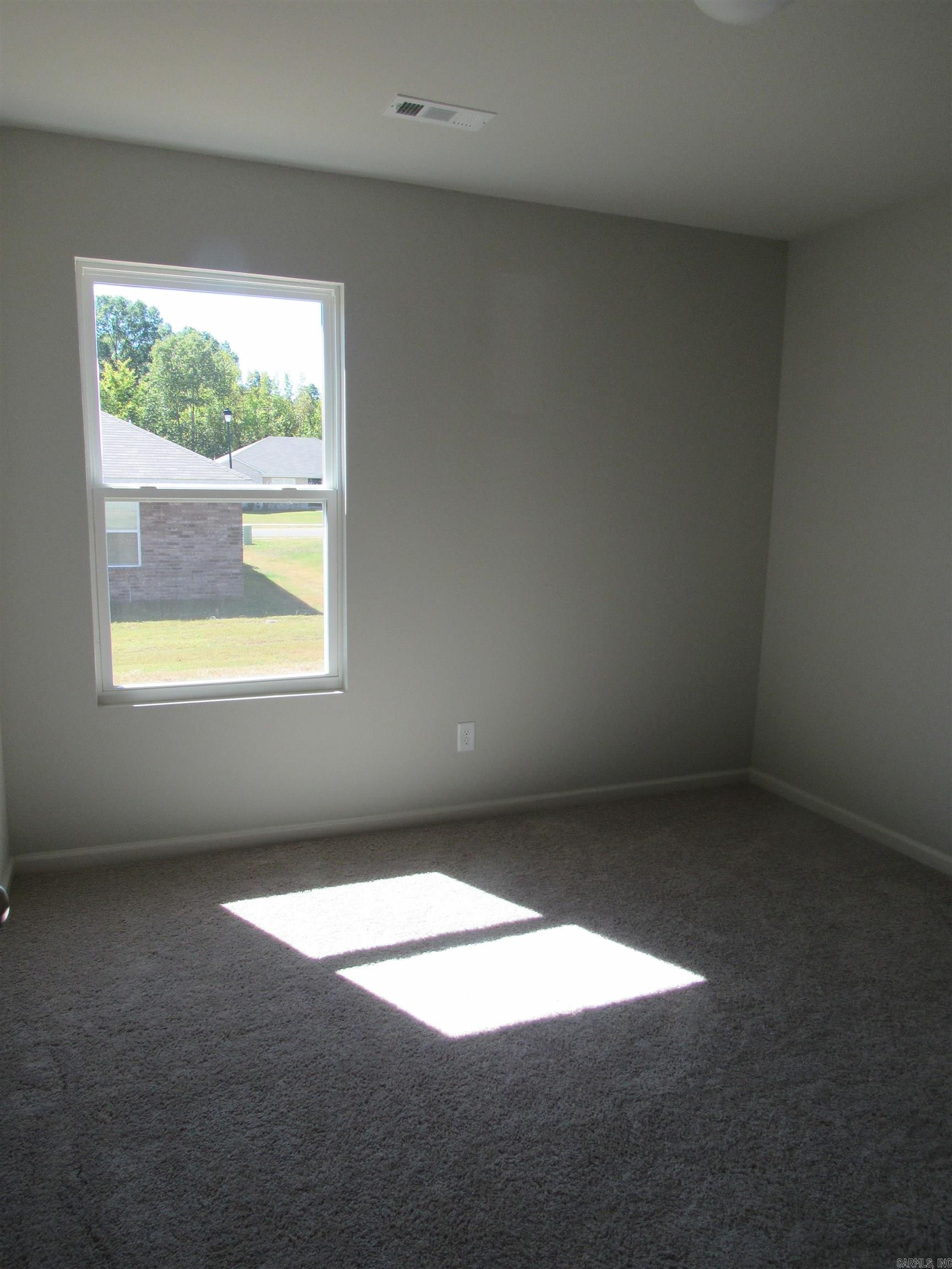 MUSEUM MEADOWS - Residential Lease