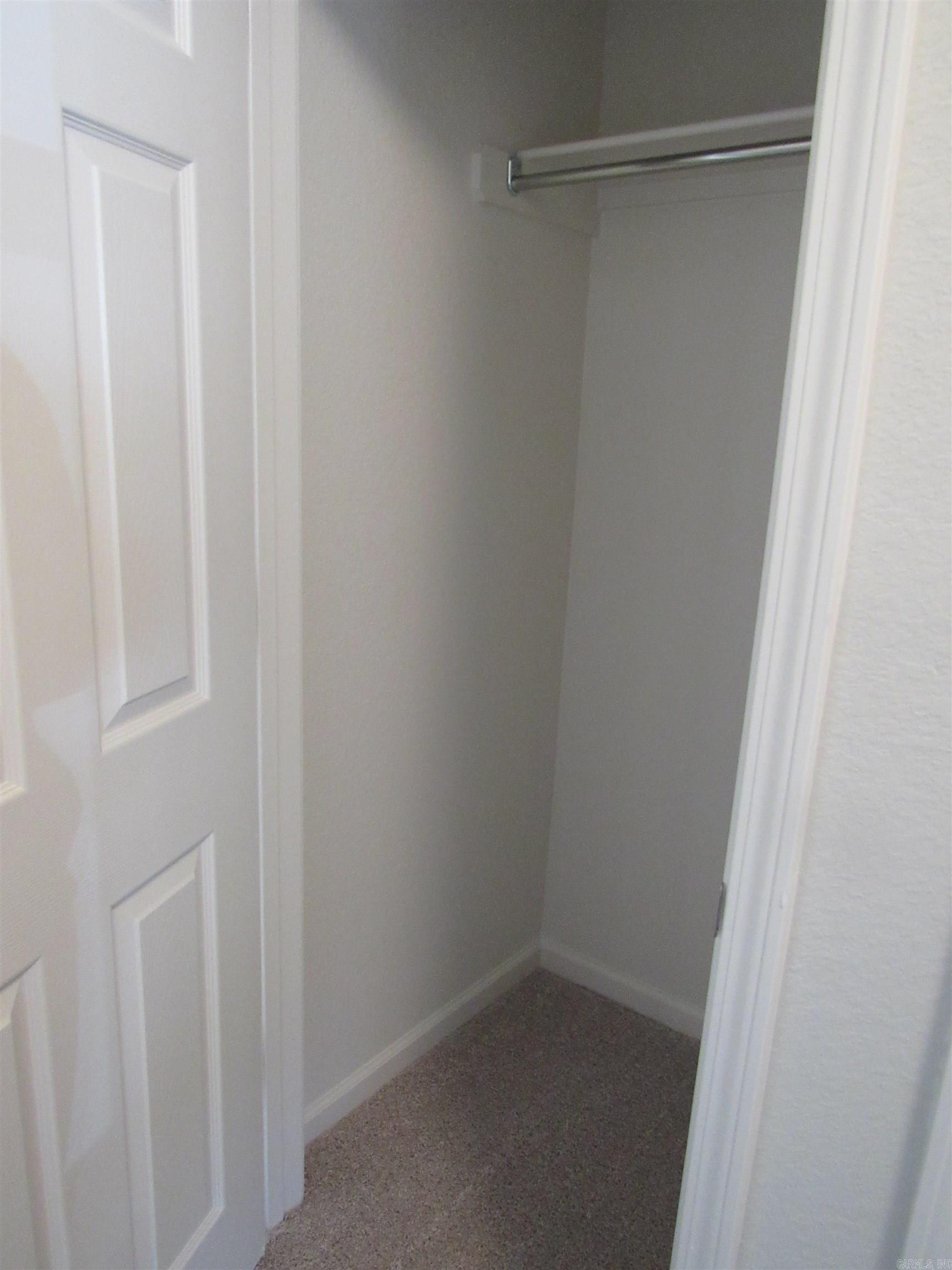 MUSEUM MEADOWS - Residential Lease