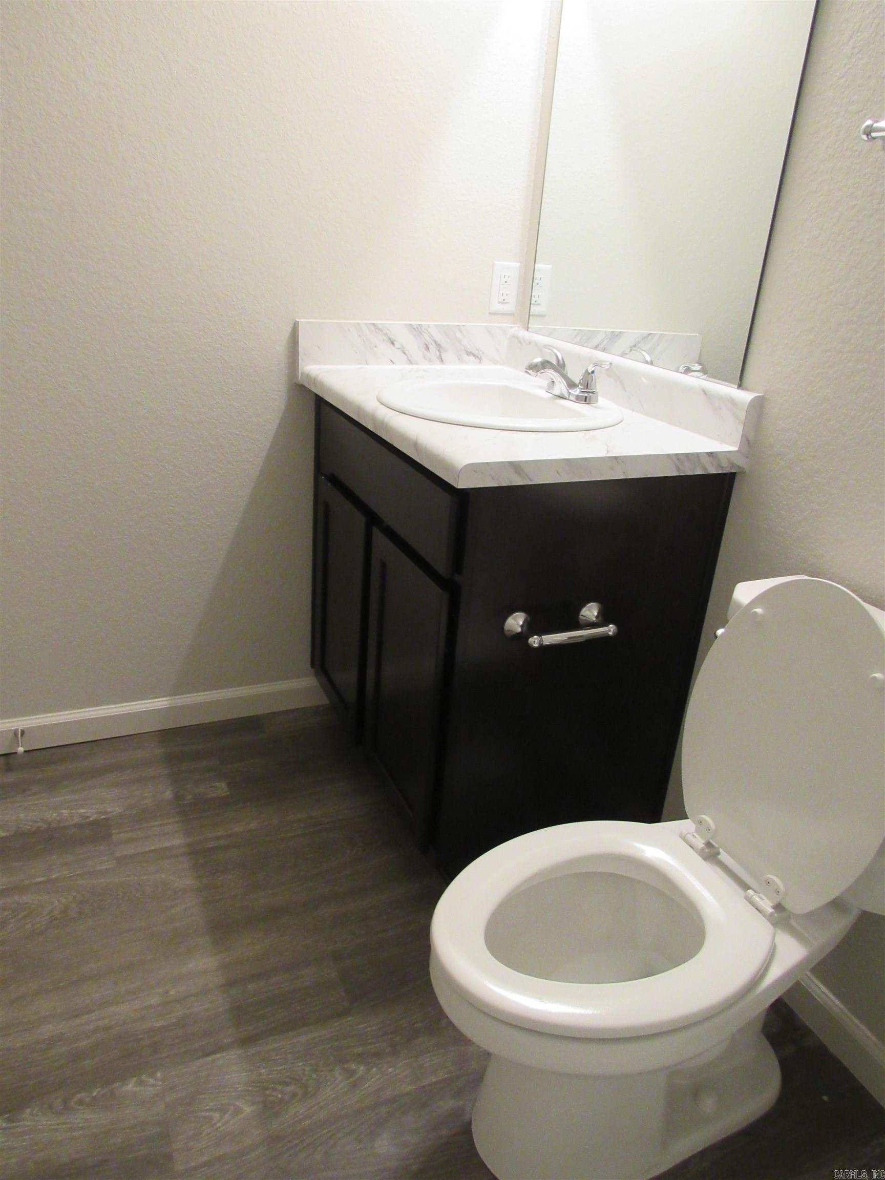 MUSEUM MEADOWS - Residential Lease