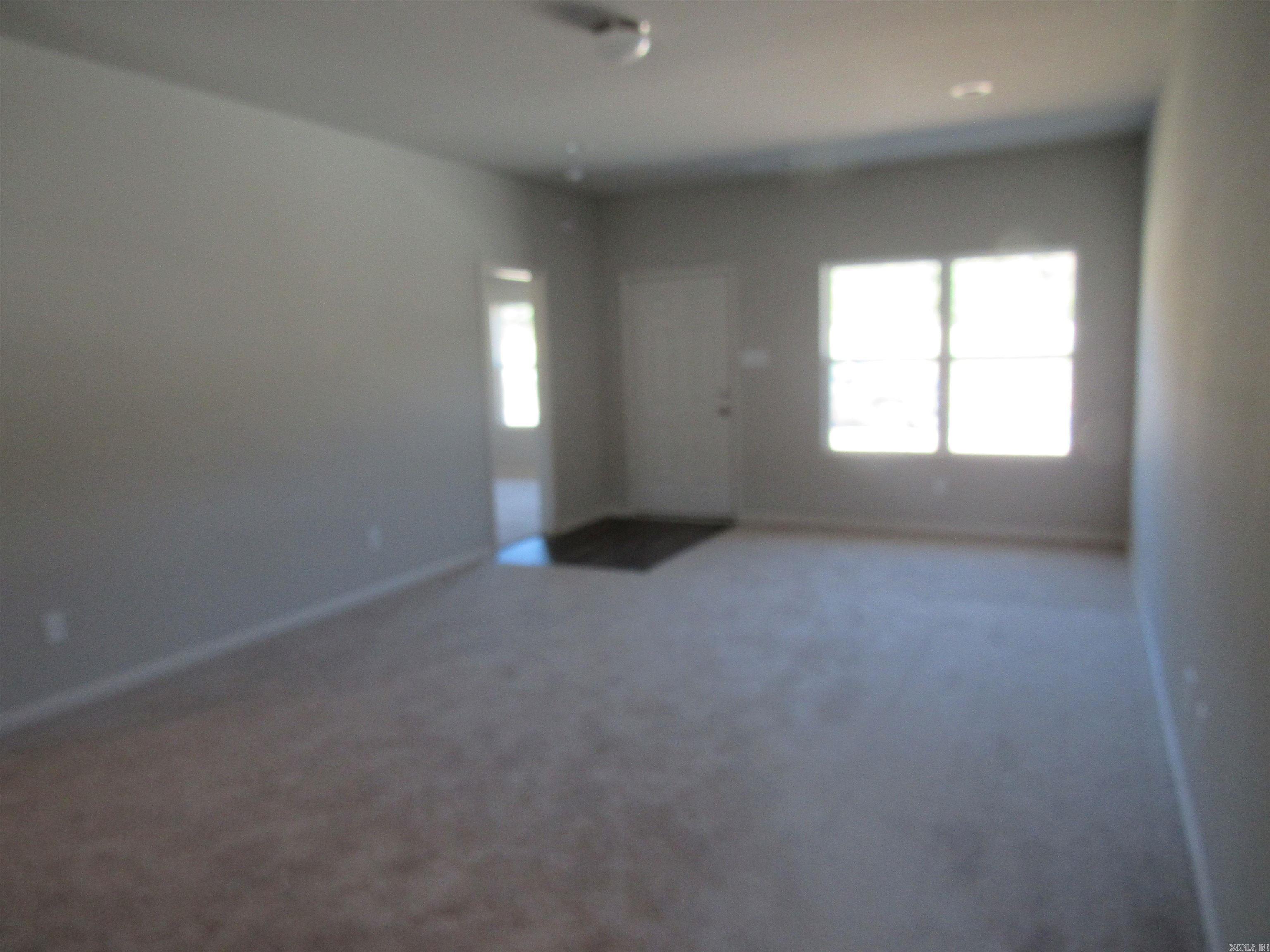 MUSEUM MEADOWS - Residential Lease