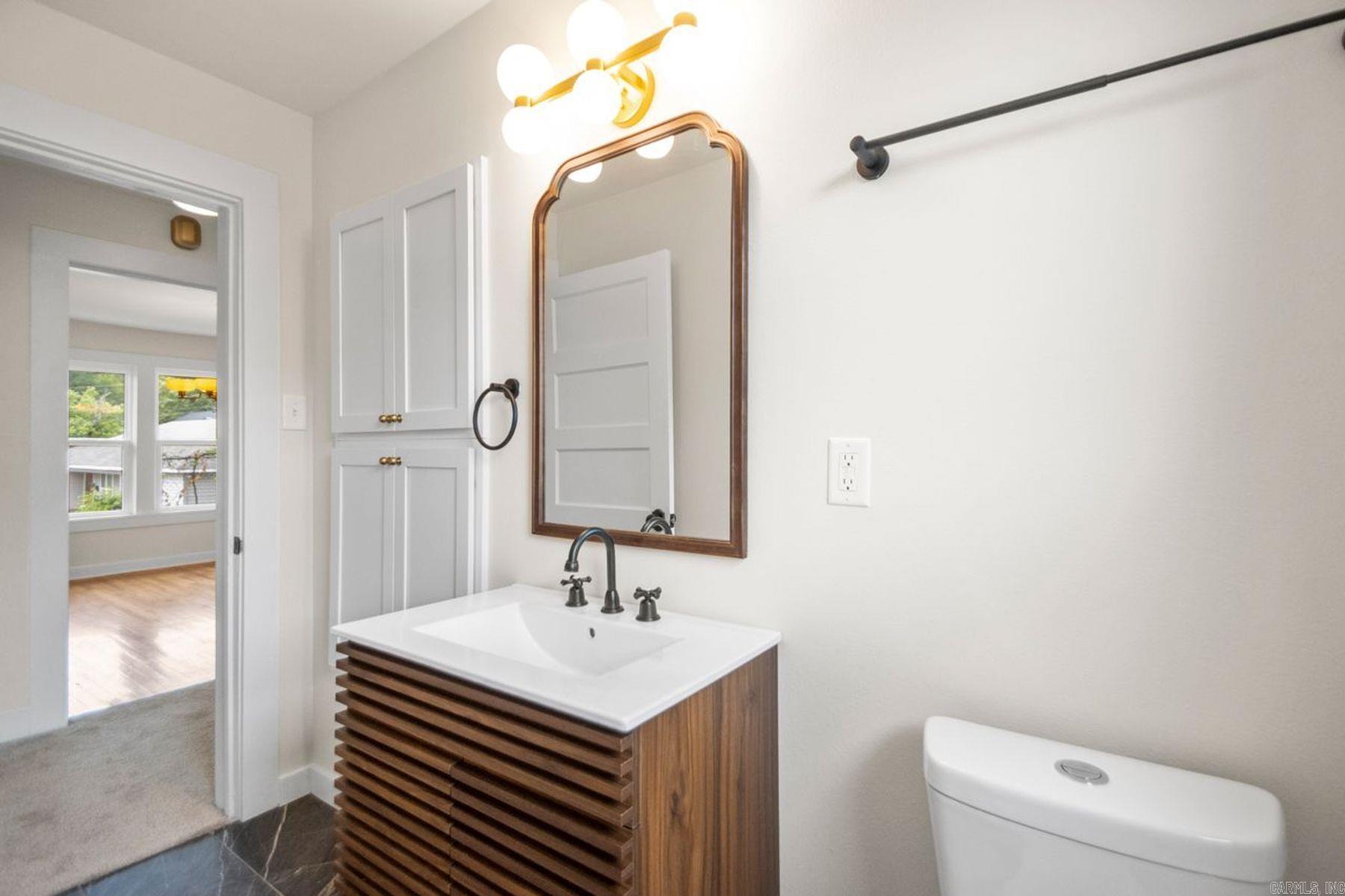 DICKINSON - Residential