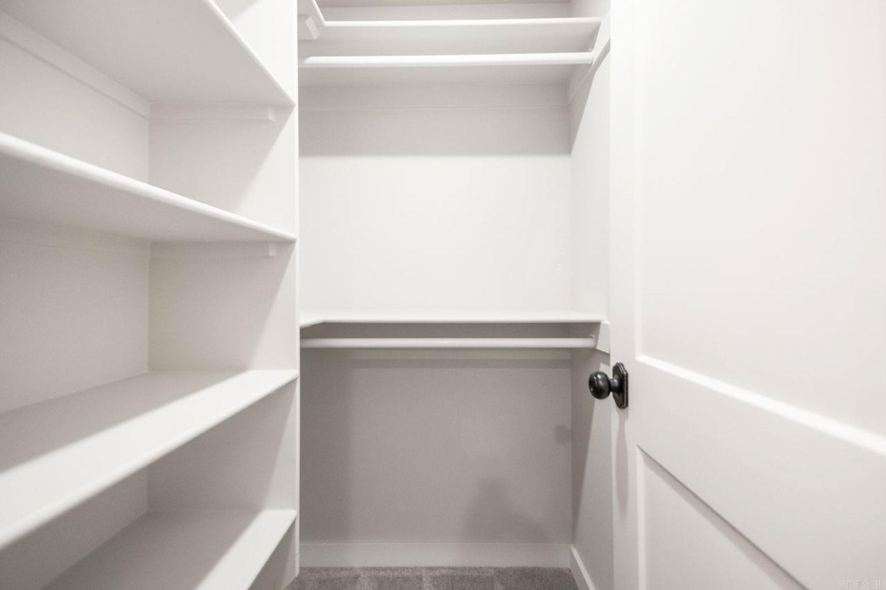 DICKINSON - Residential