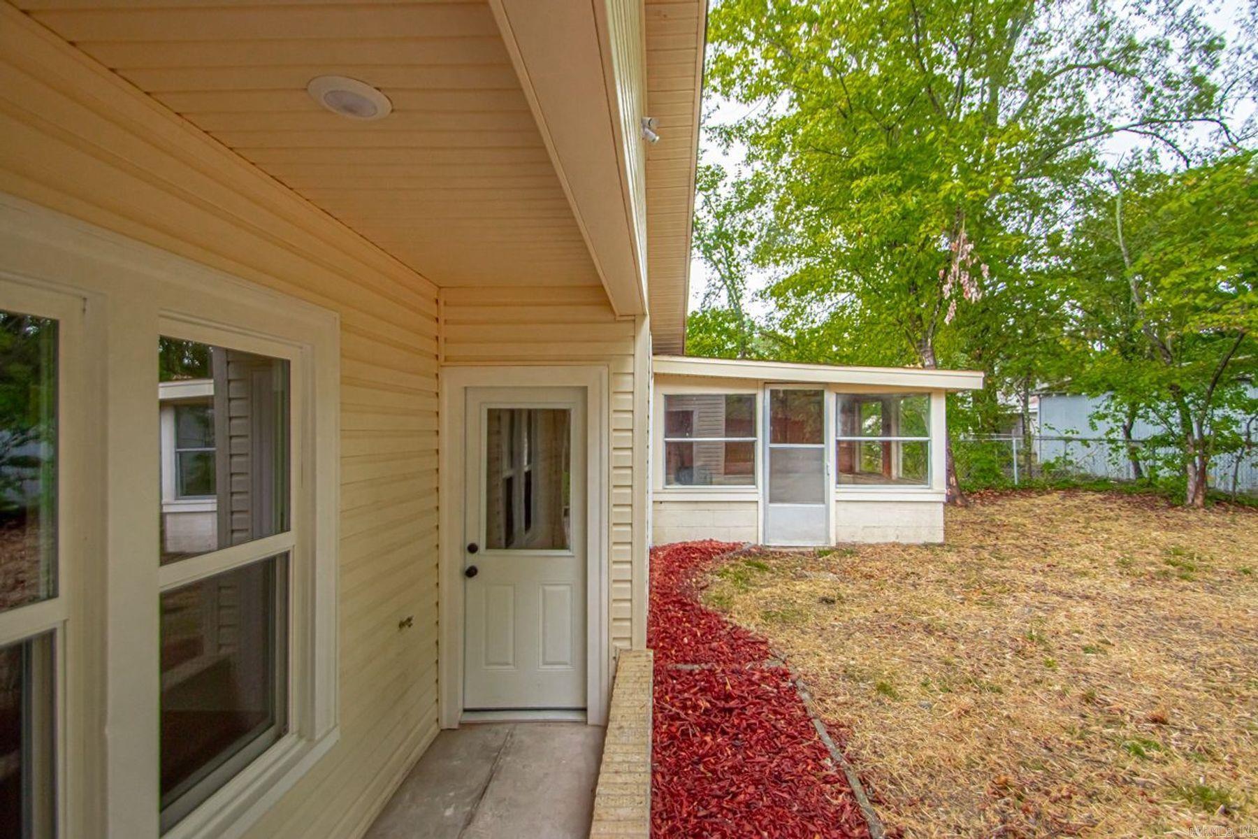 DICKINSON - Residential