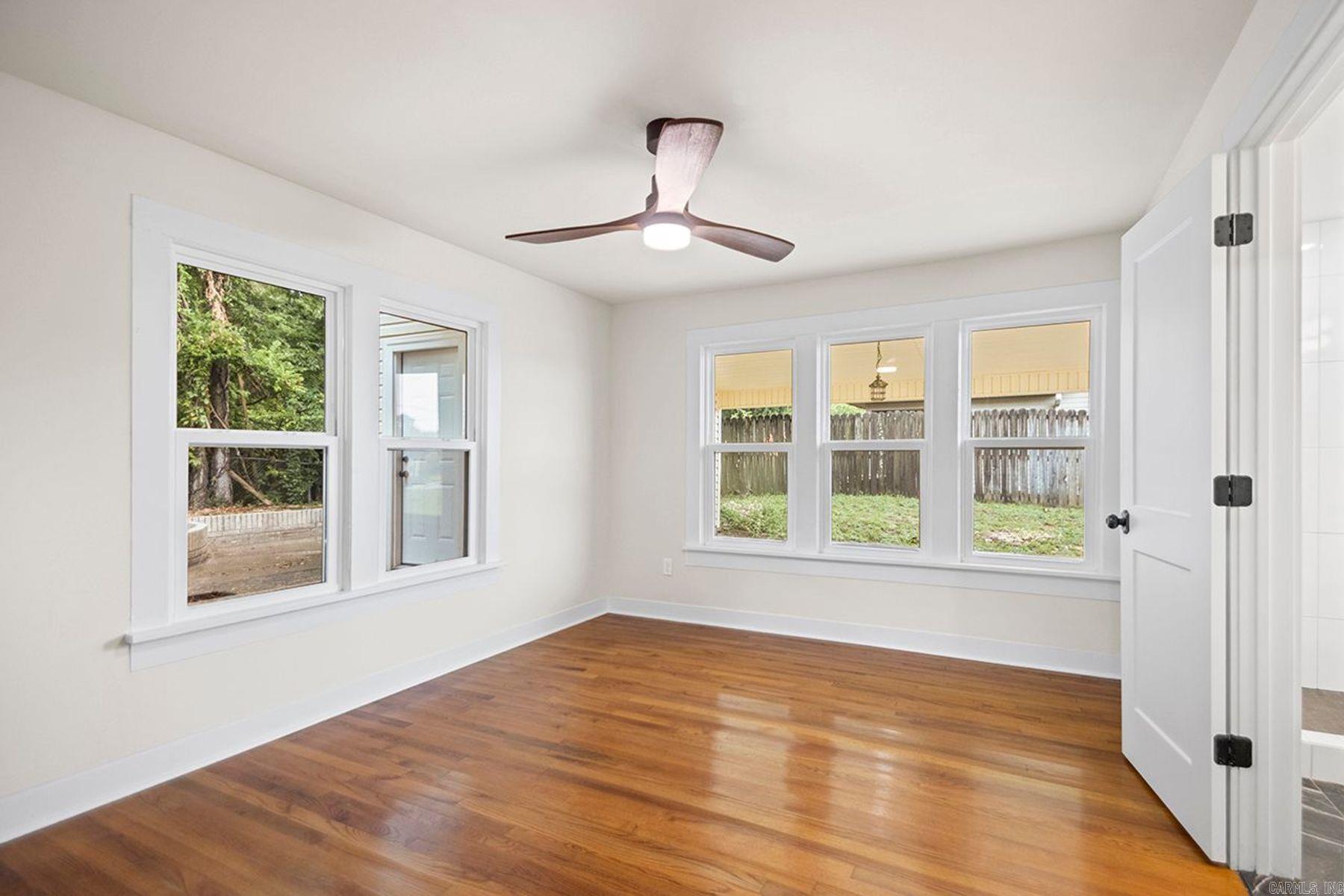 DICKINSON - Residential