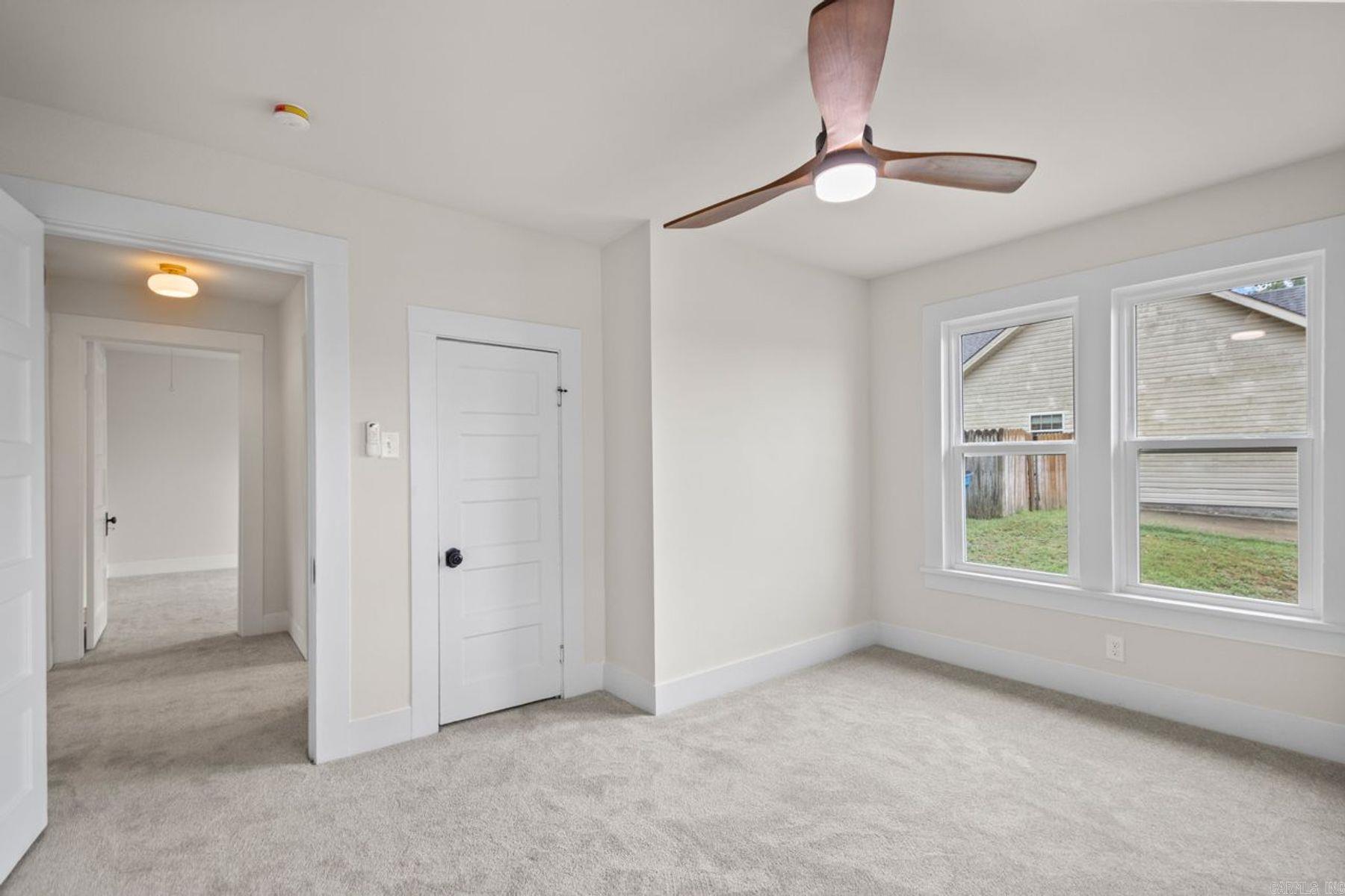 DICKINSON - Residential