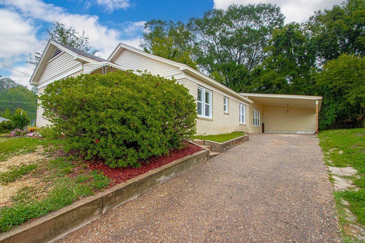 DICKINSON - Residential