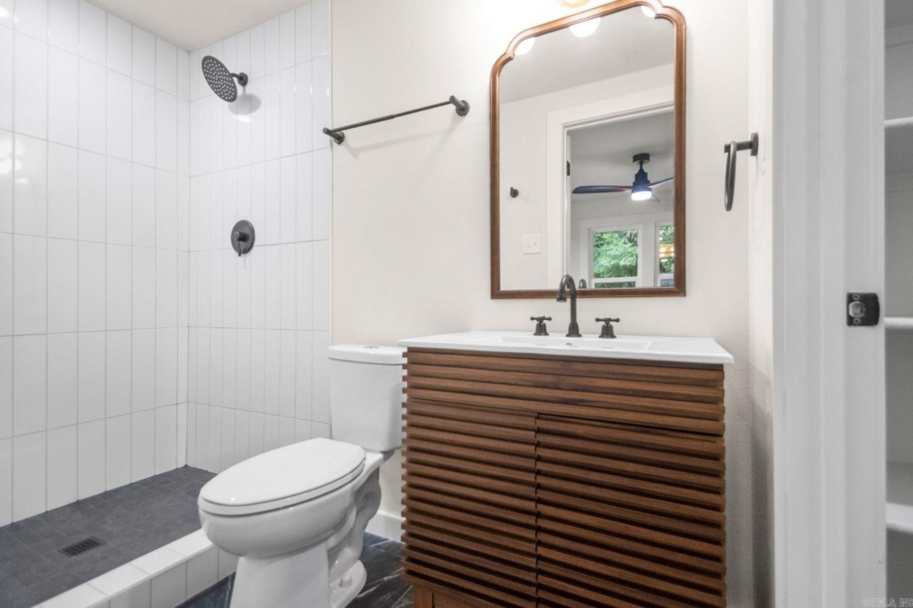 DICKINSON - Residential