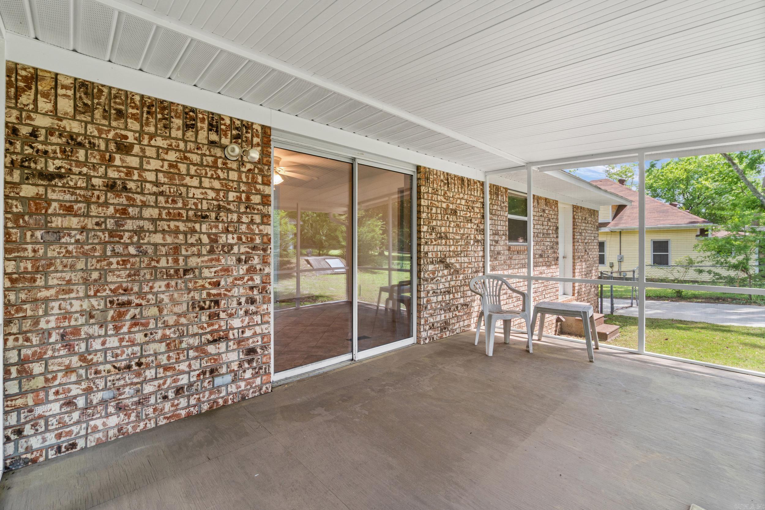 Heber Springs-Inside - Residential