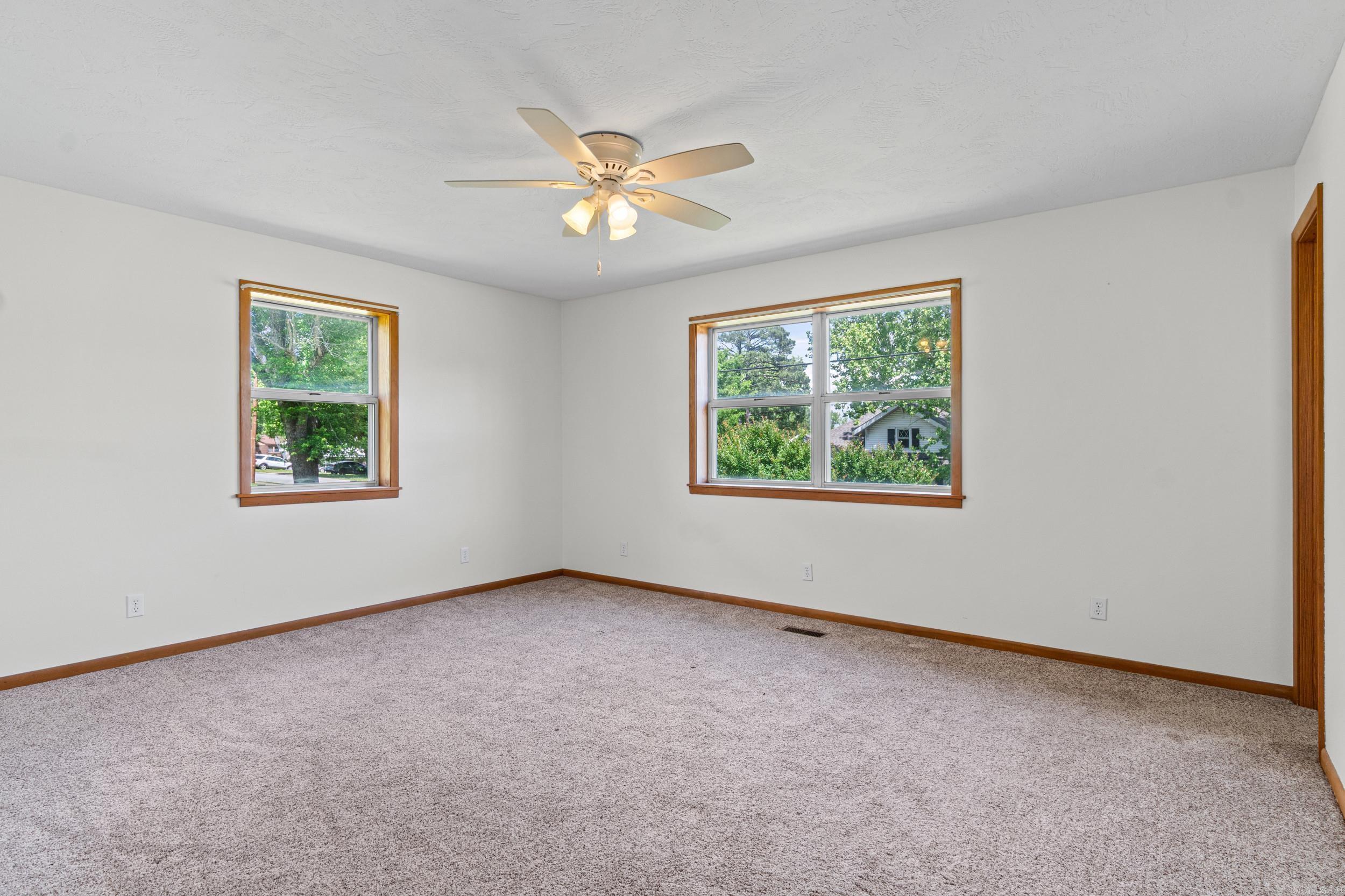 Heber Springs-Inside - Residential