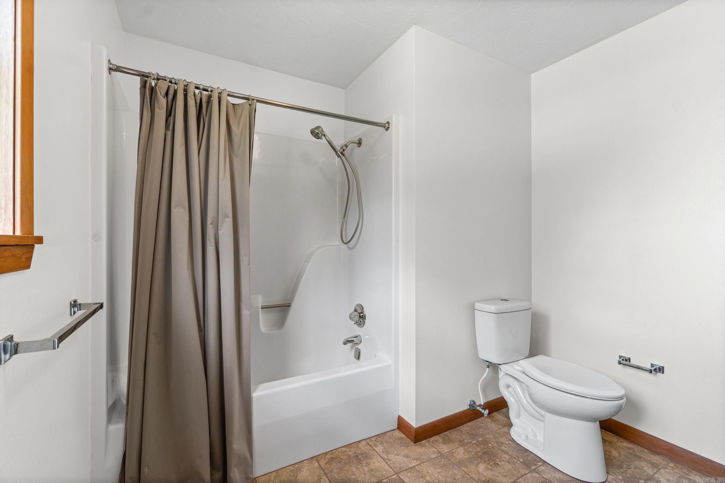Heber Springs-Inside - Residential
