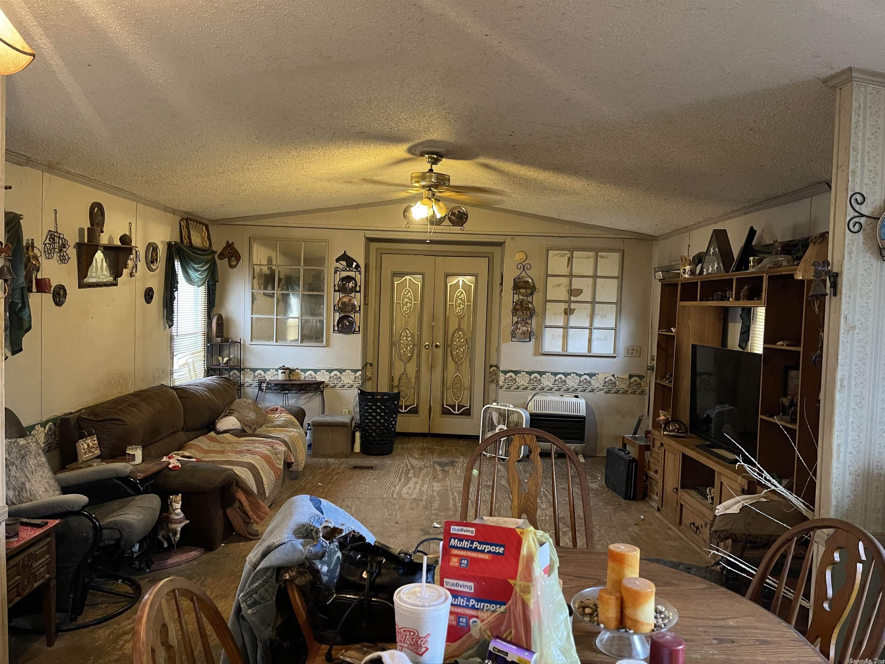 TURTLE CREEK - Residential