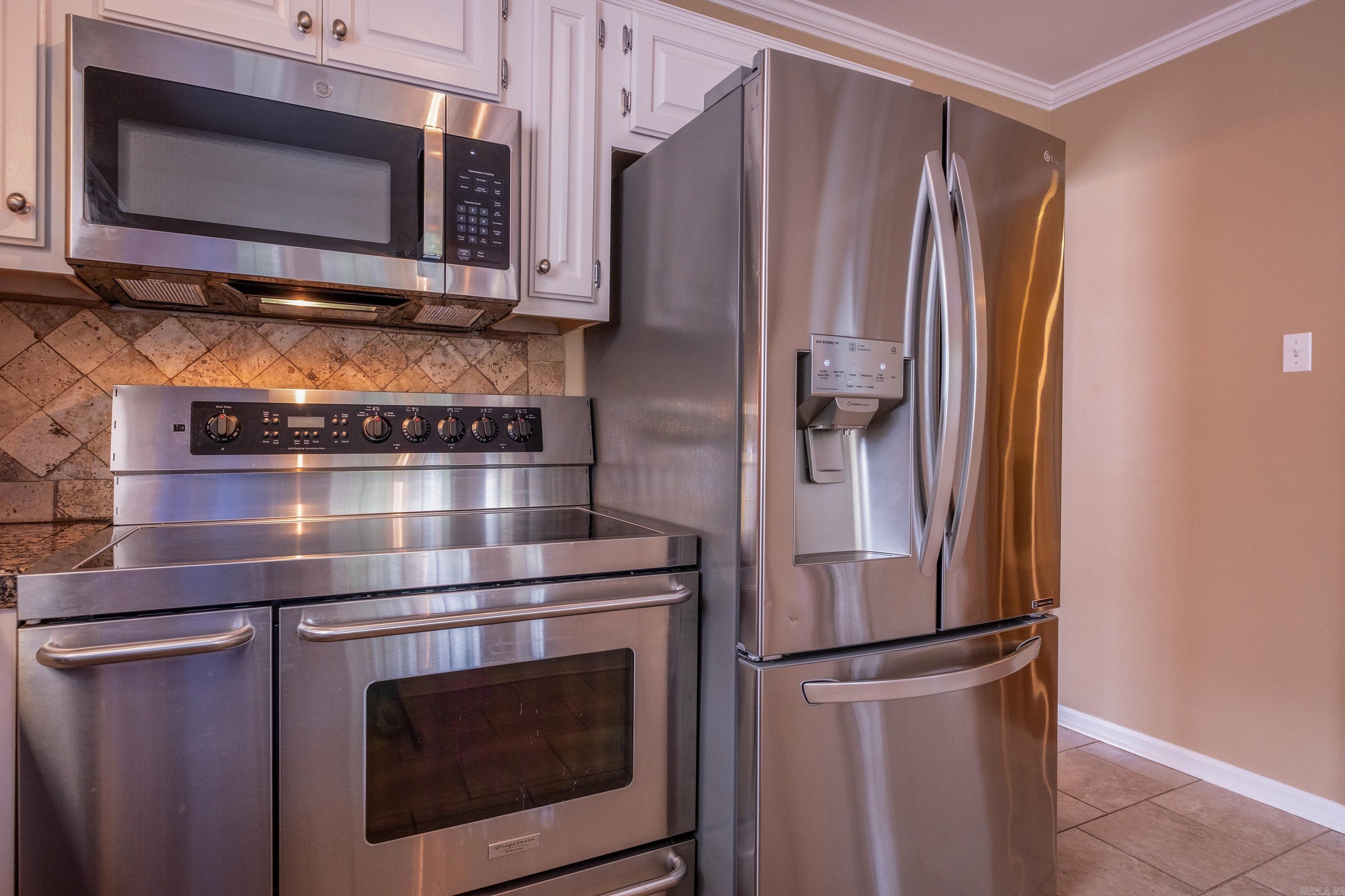 Brennan Lane - Residential Lease