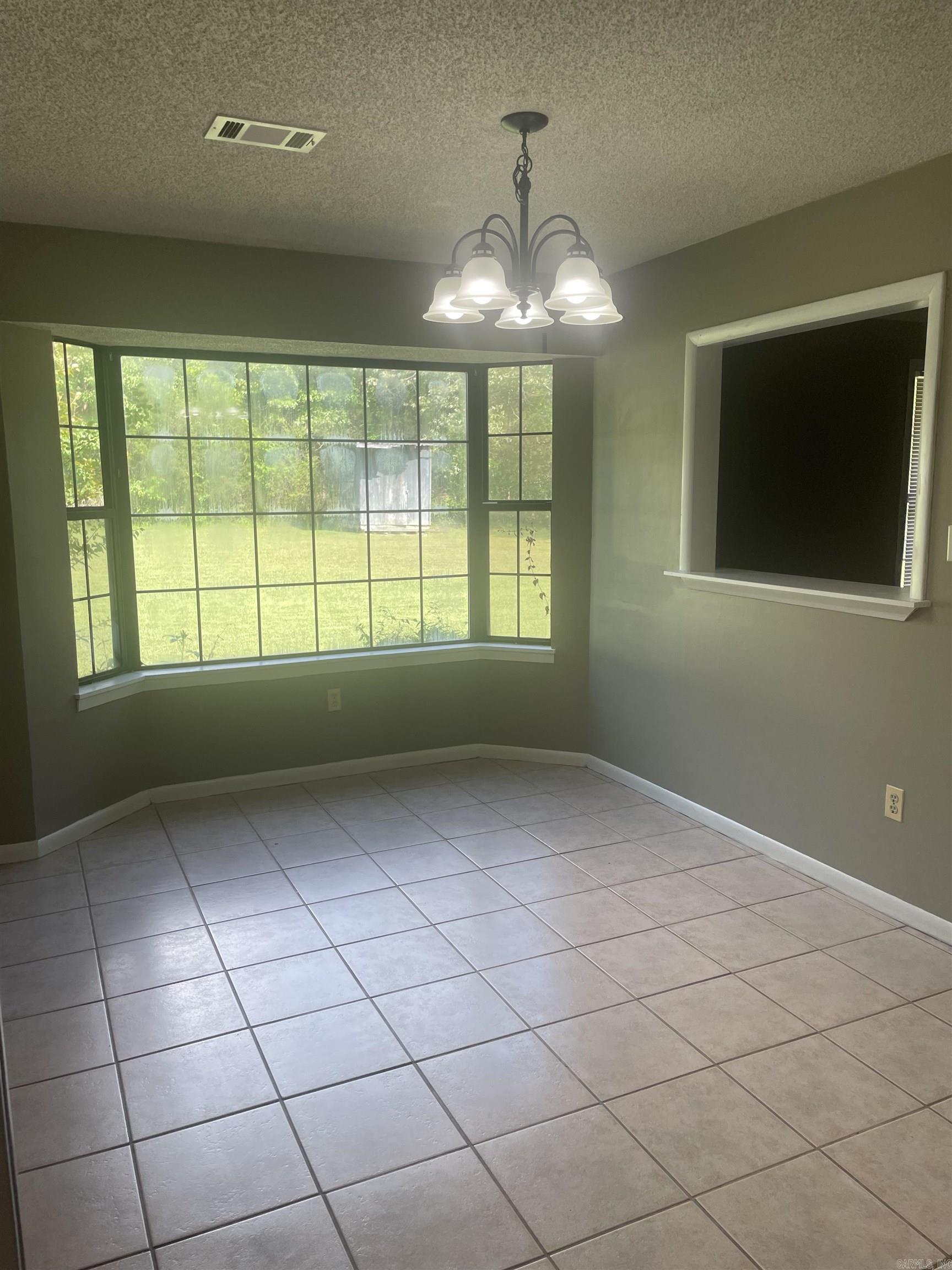 MEADOW CREEK - Residential