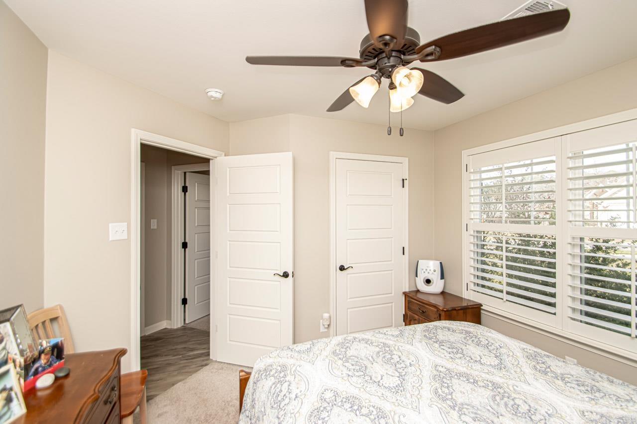 HIGHLAND VILLAGE - Residential