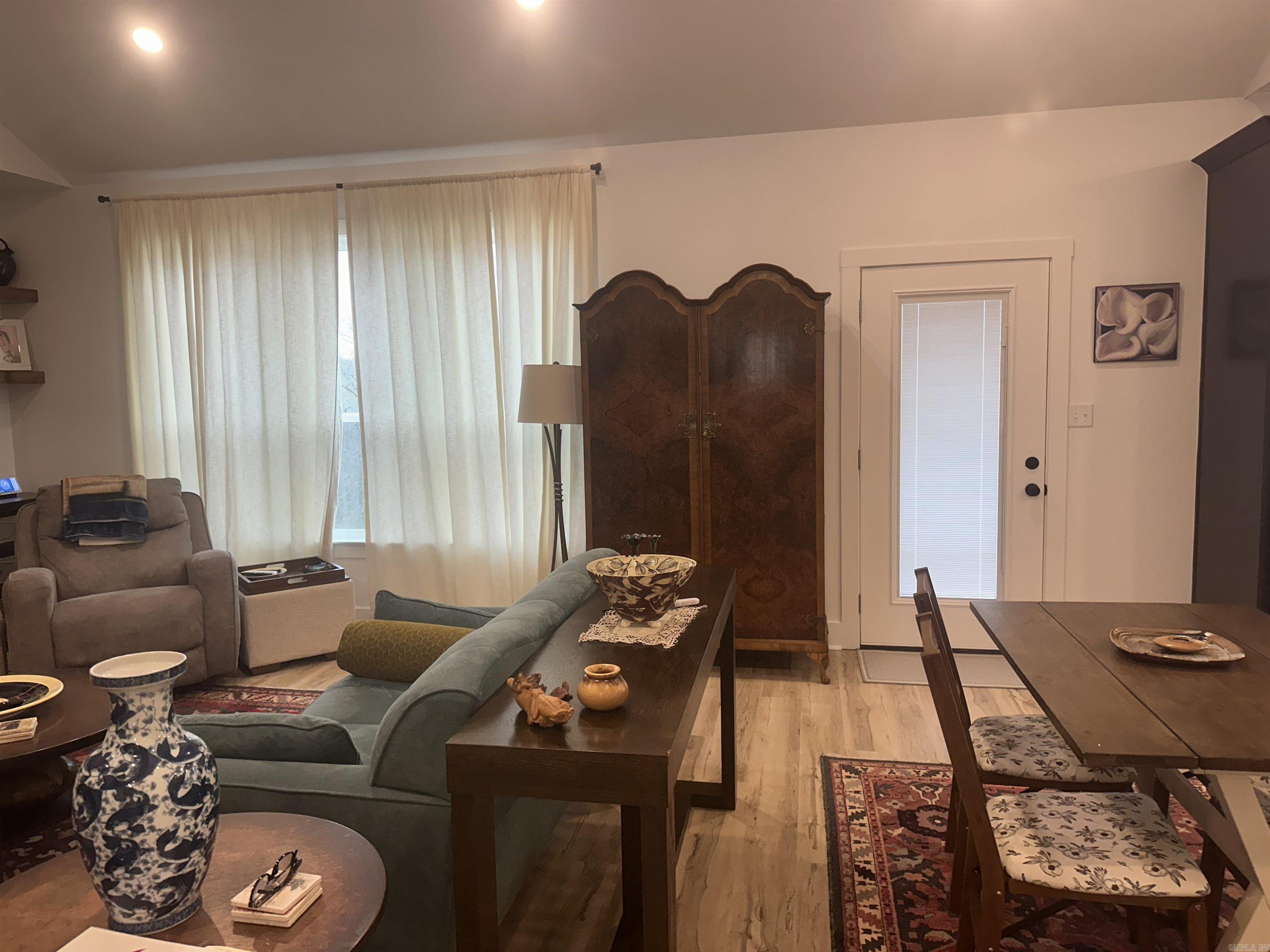 GREYSTONE - Residential