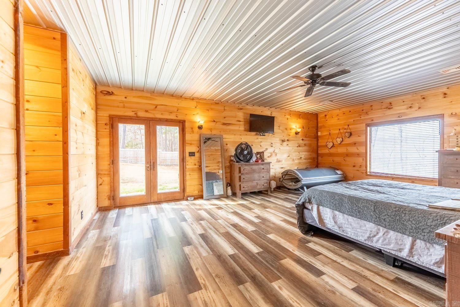 Oak Country Estates - Residential