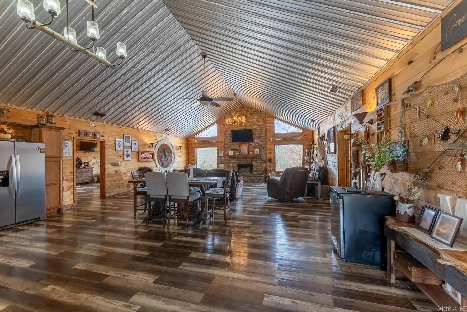 Oak Country Estates - Residential