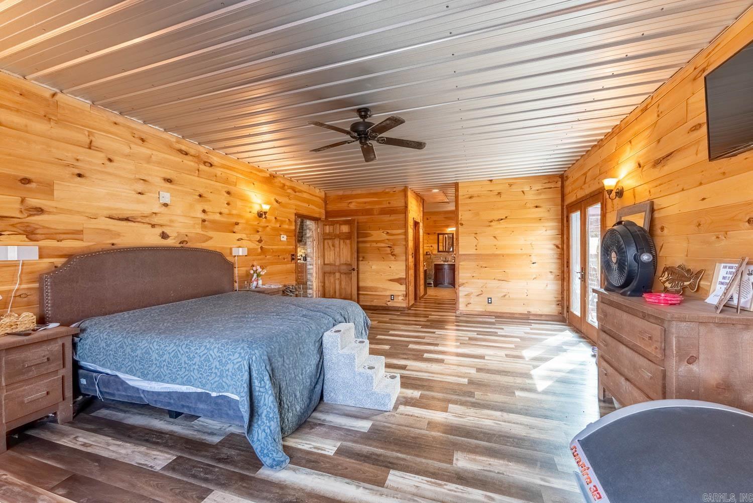 Oak Country Estates - Residential