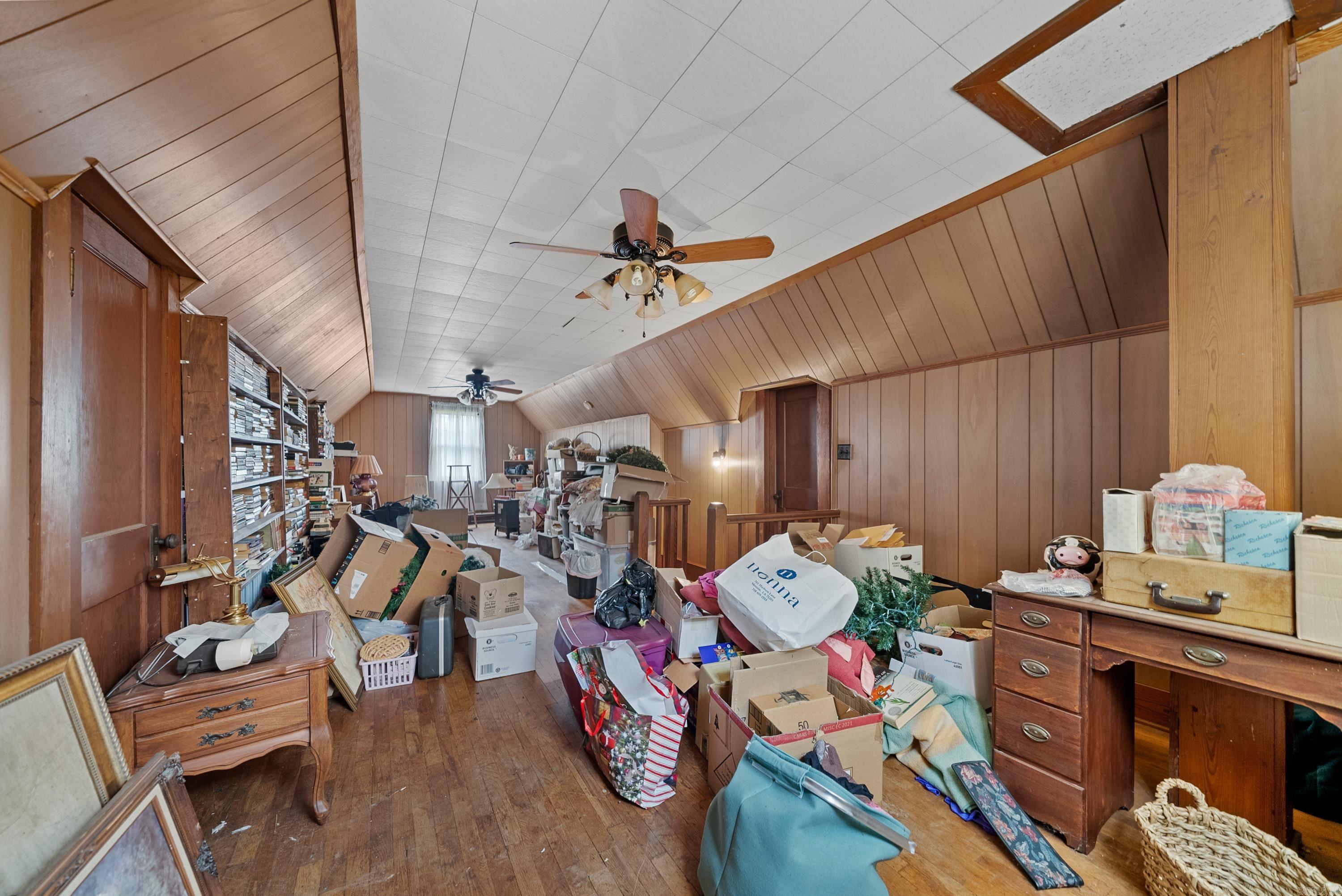 Oakwood Park - Residential