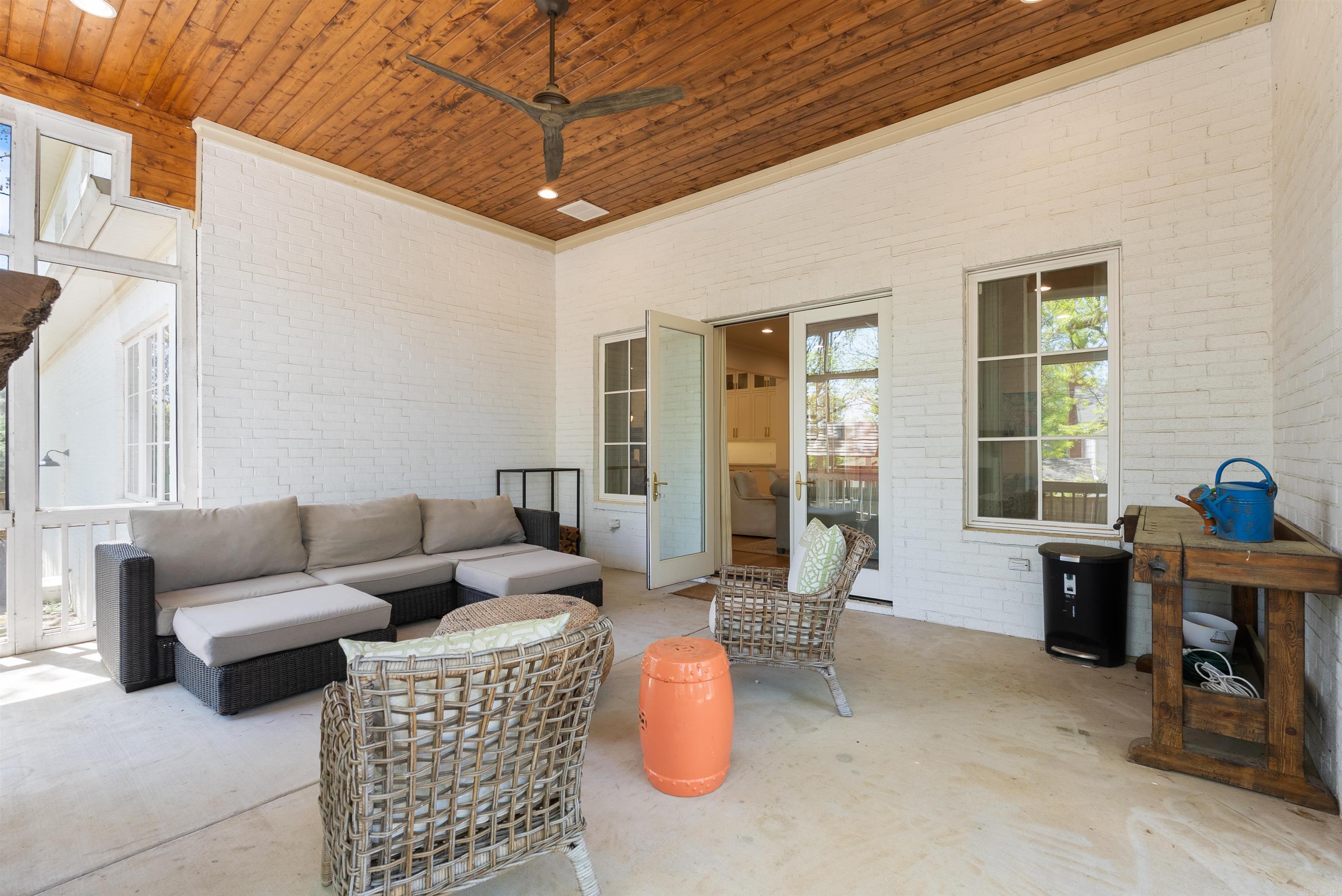 PLEASANT VALLEY - Residential