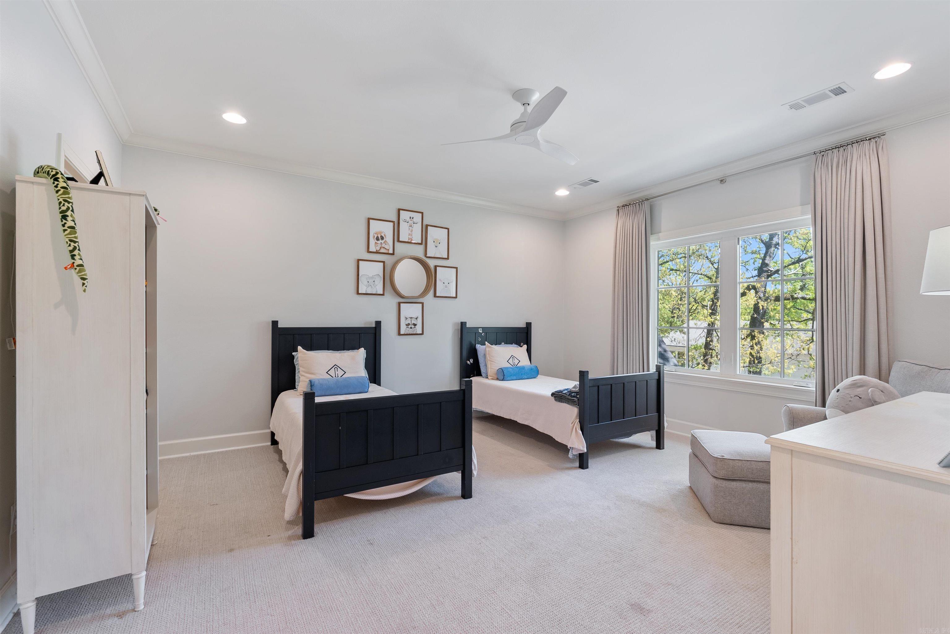 PLEASANT VALLEY - Residential