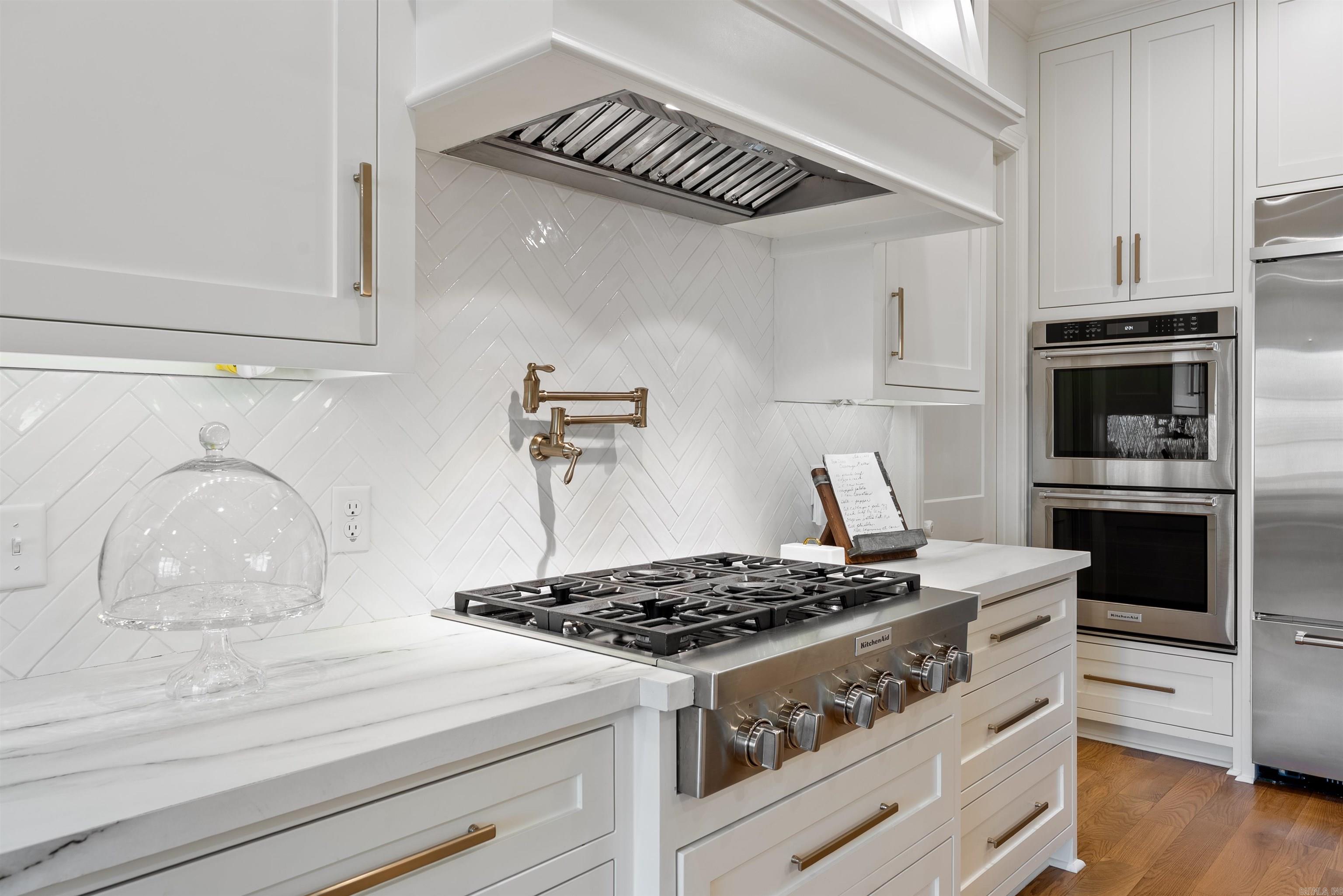 PLEASANT VALLEY - Residential