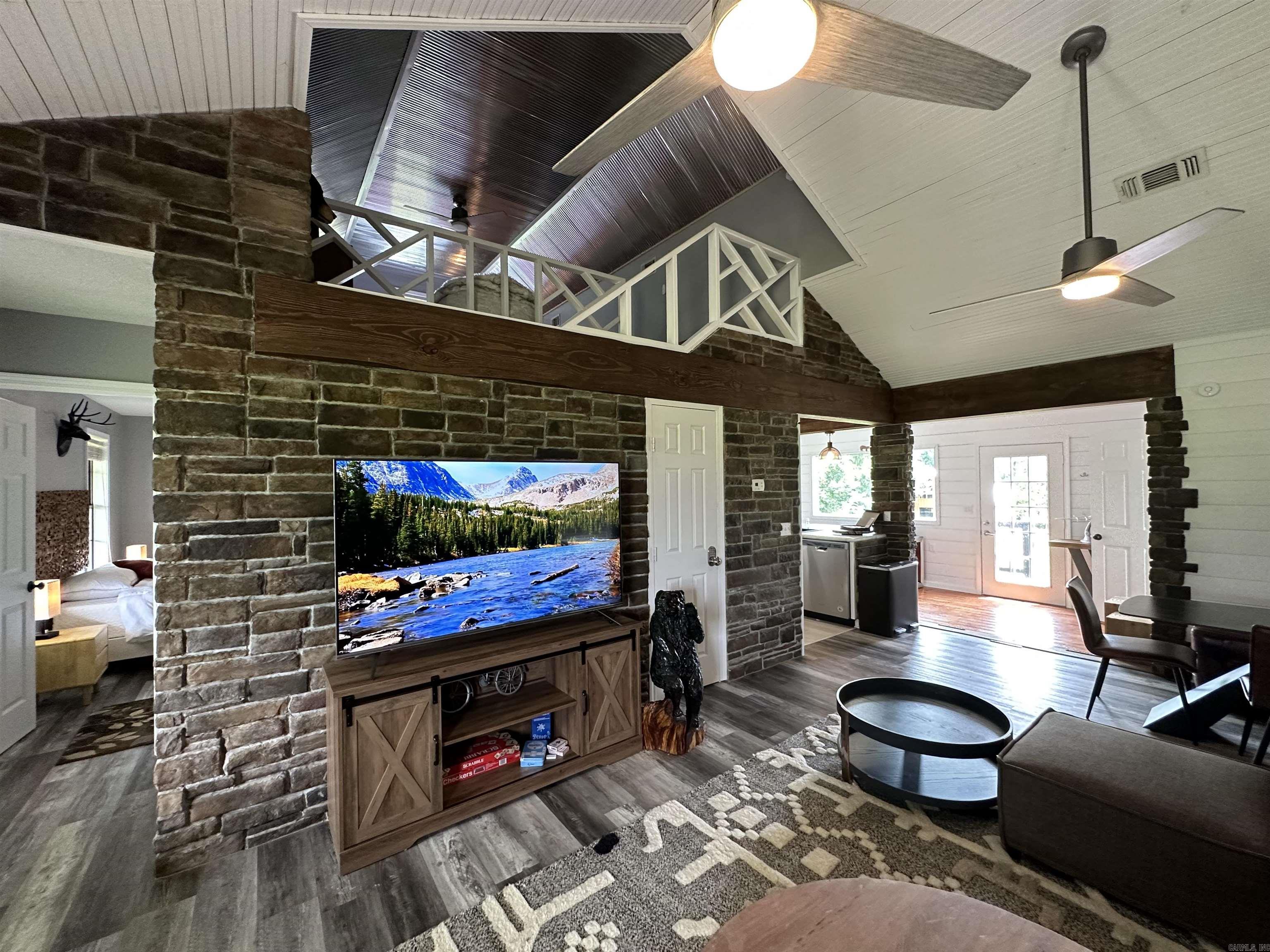 AZURE HILLS SUBDIVISION - Residential Lease