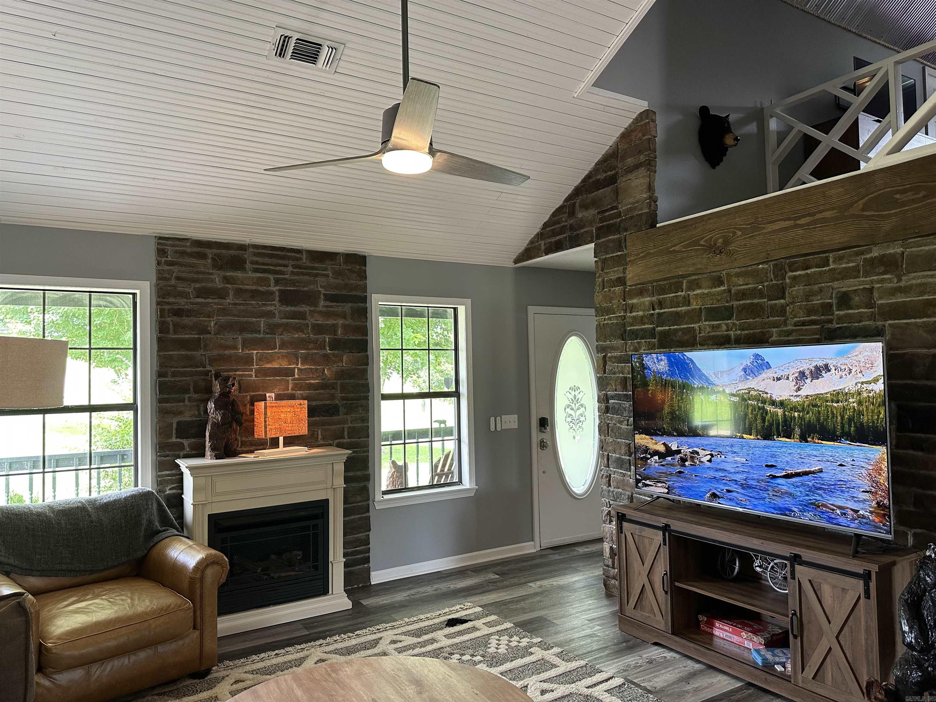 AZURE HILLS SUBDIVISION - Residential Lease