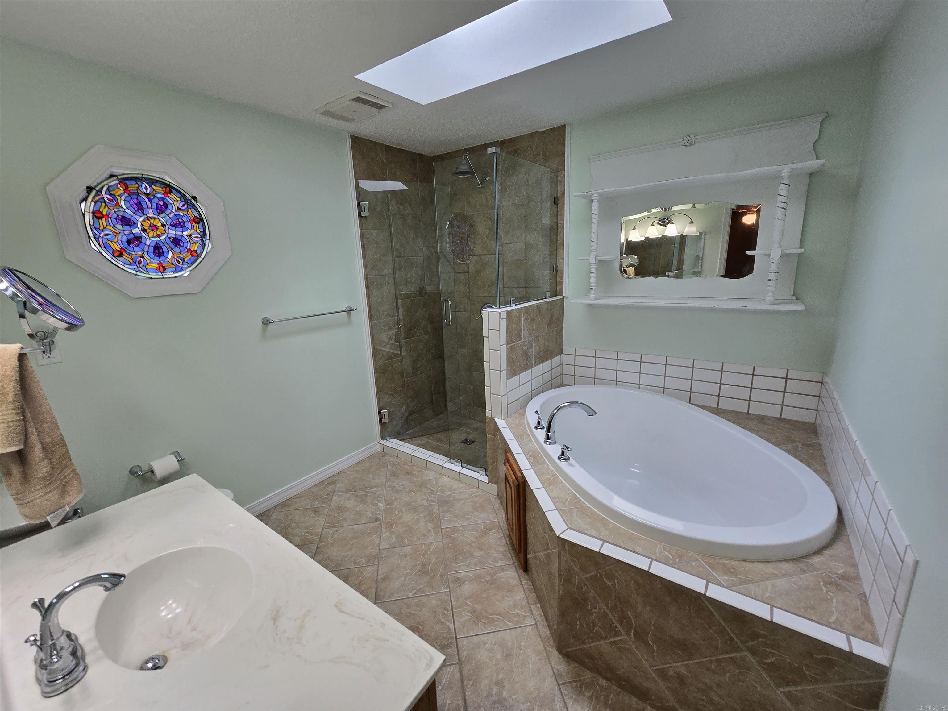 YENDRICK - Residential