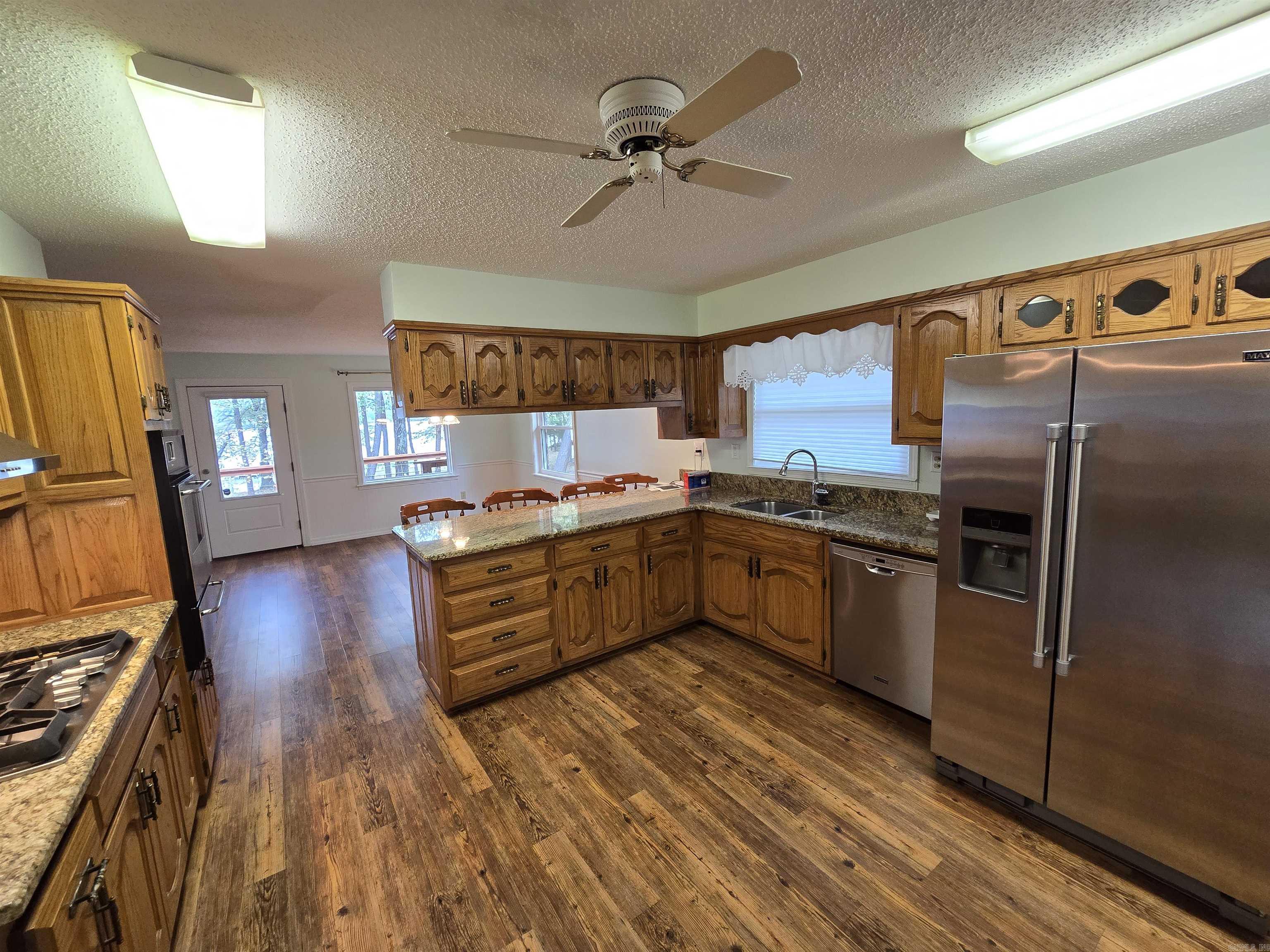 YENDRICK - Residential