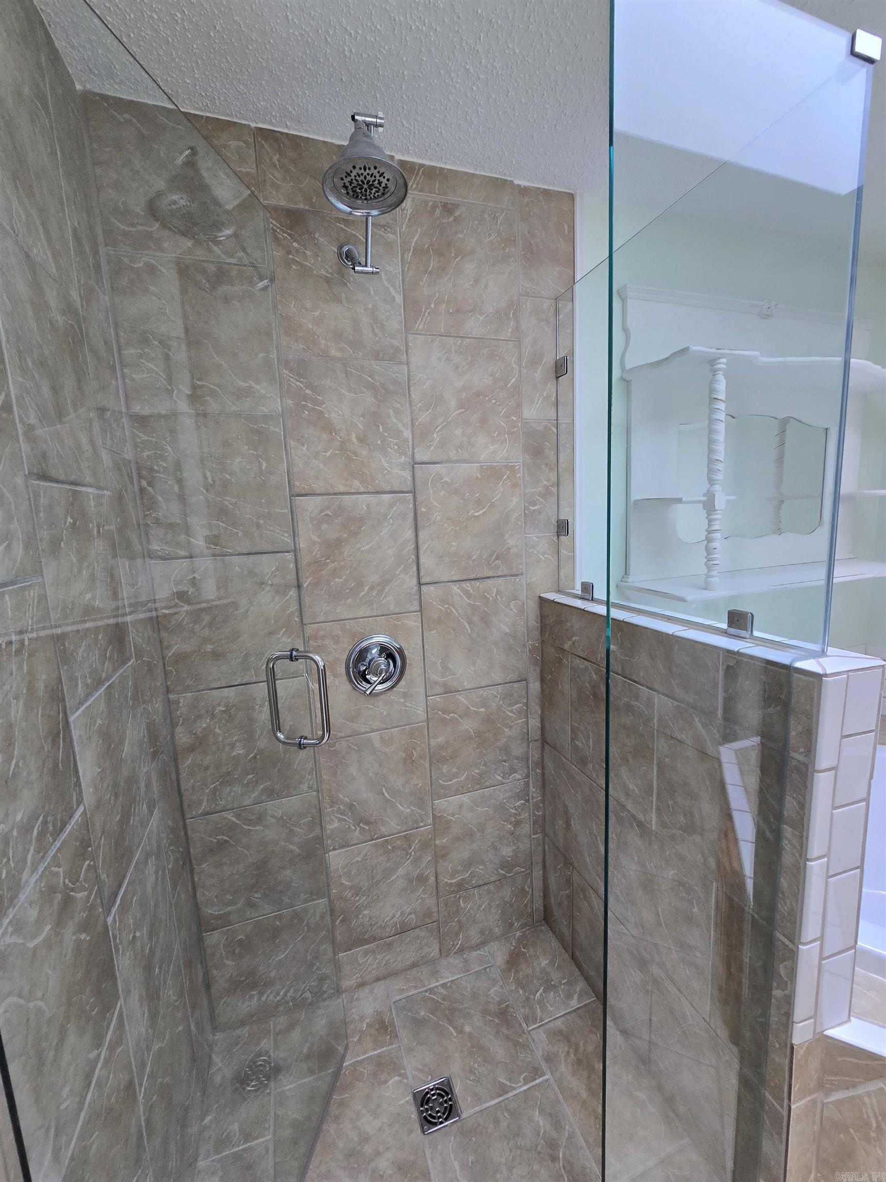 YENDRICK - Residential