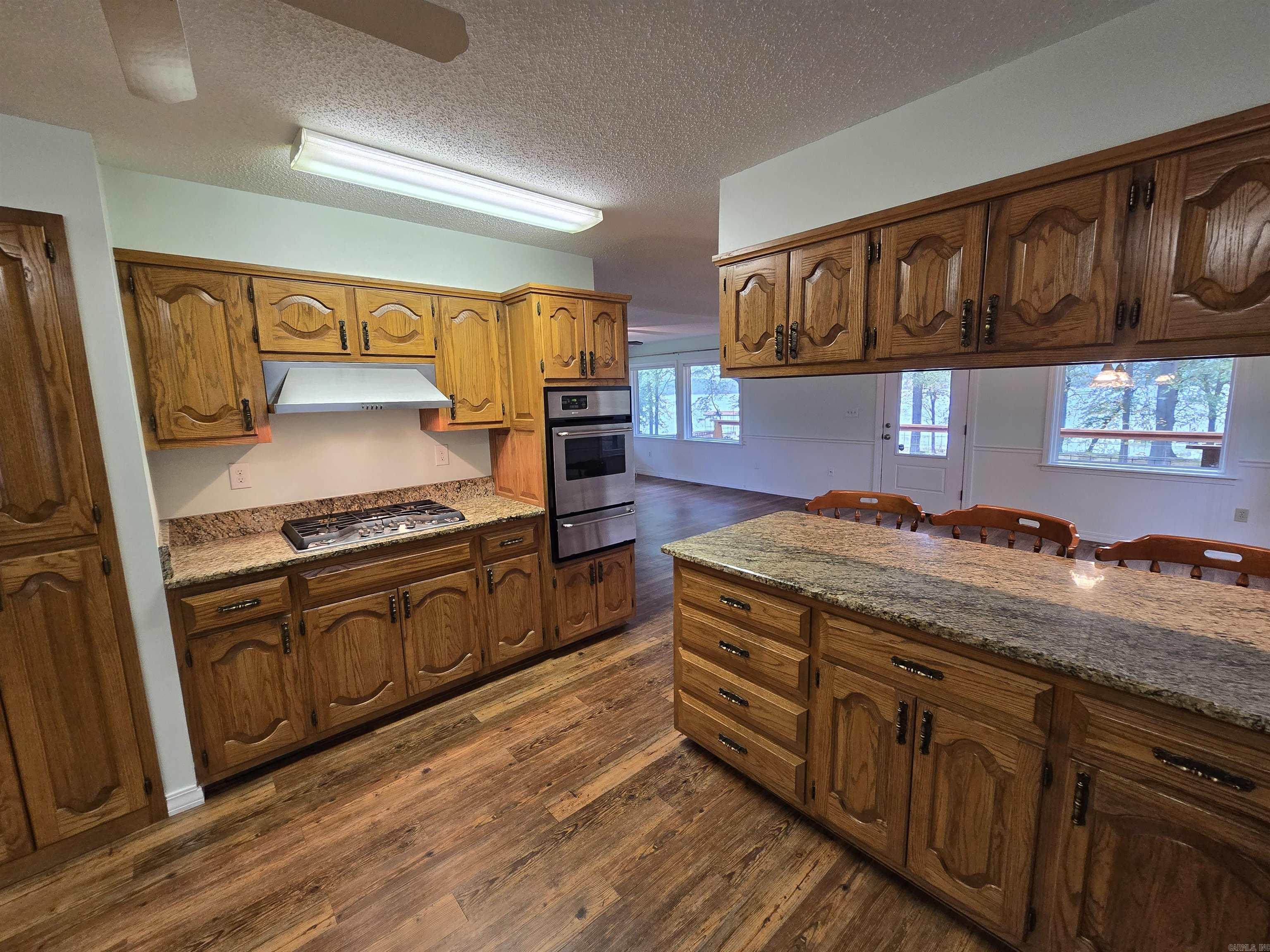 YENDRICK - Residential