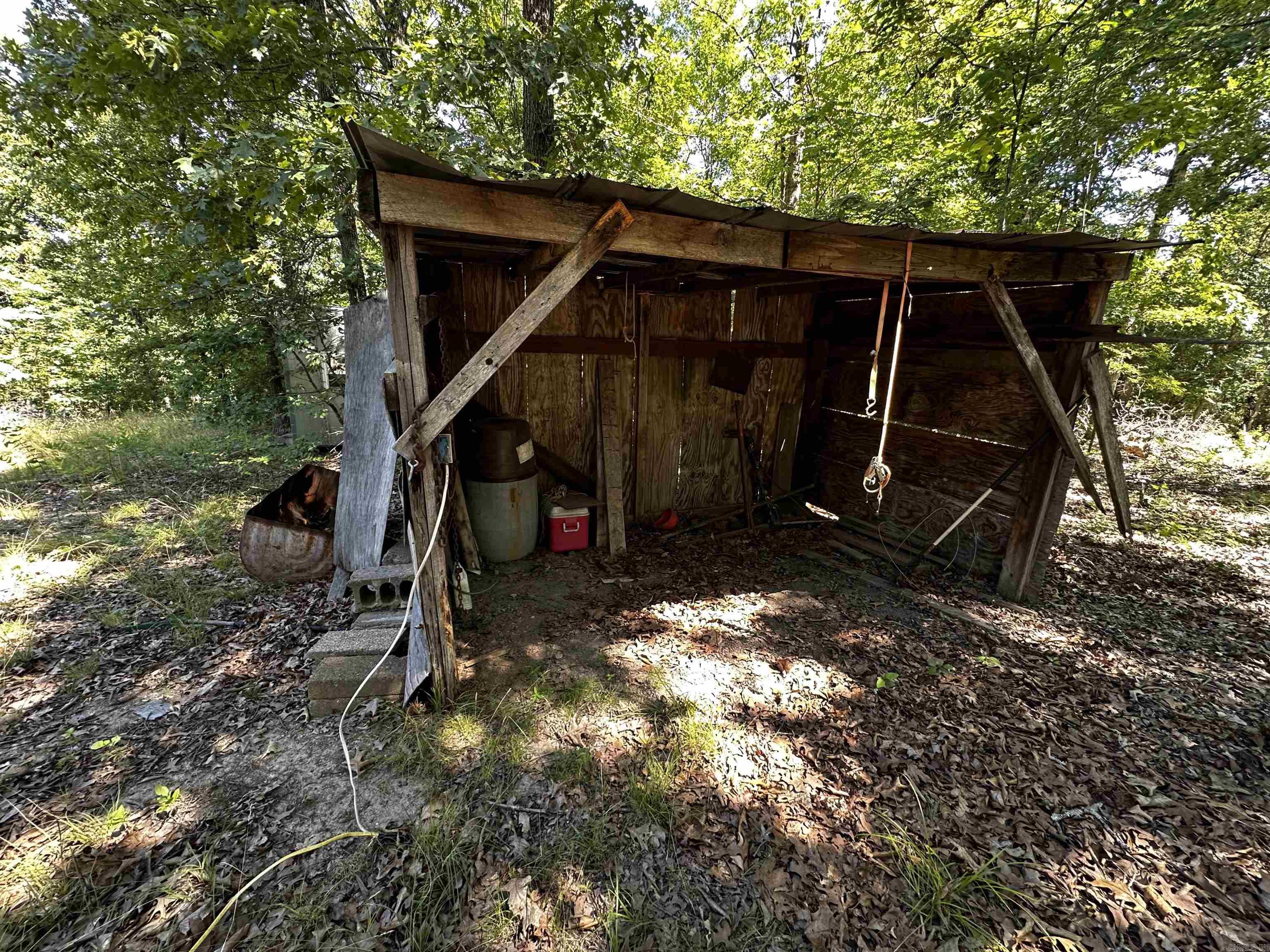 Metes & Bounds - Land