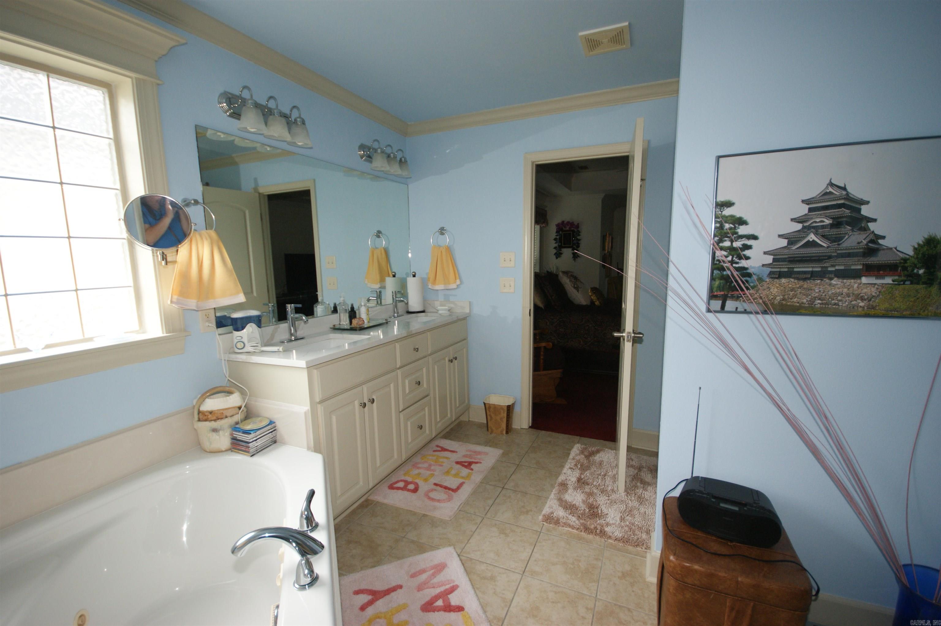 WOODRIDGE ESTATES - Residential