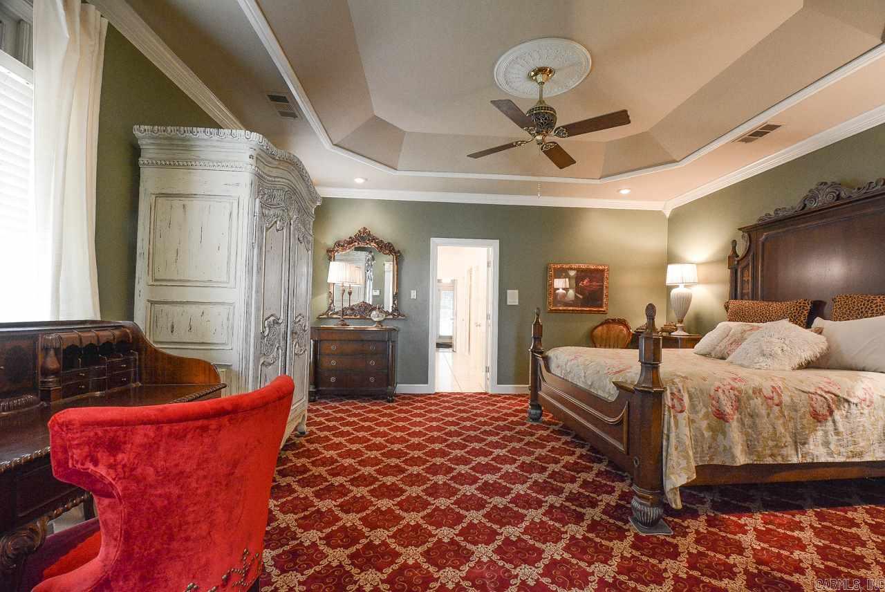 RIDGE CREST - Residential