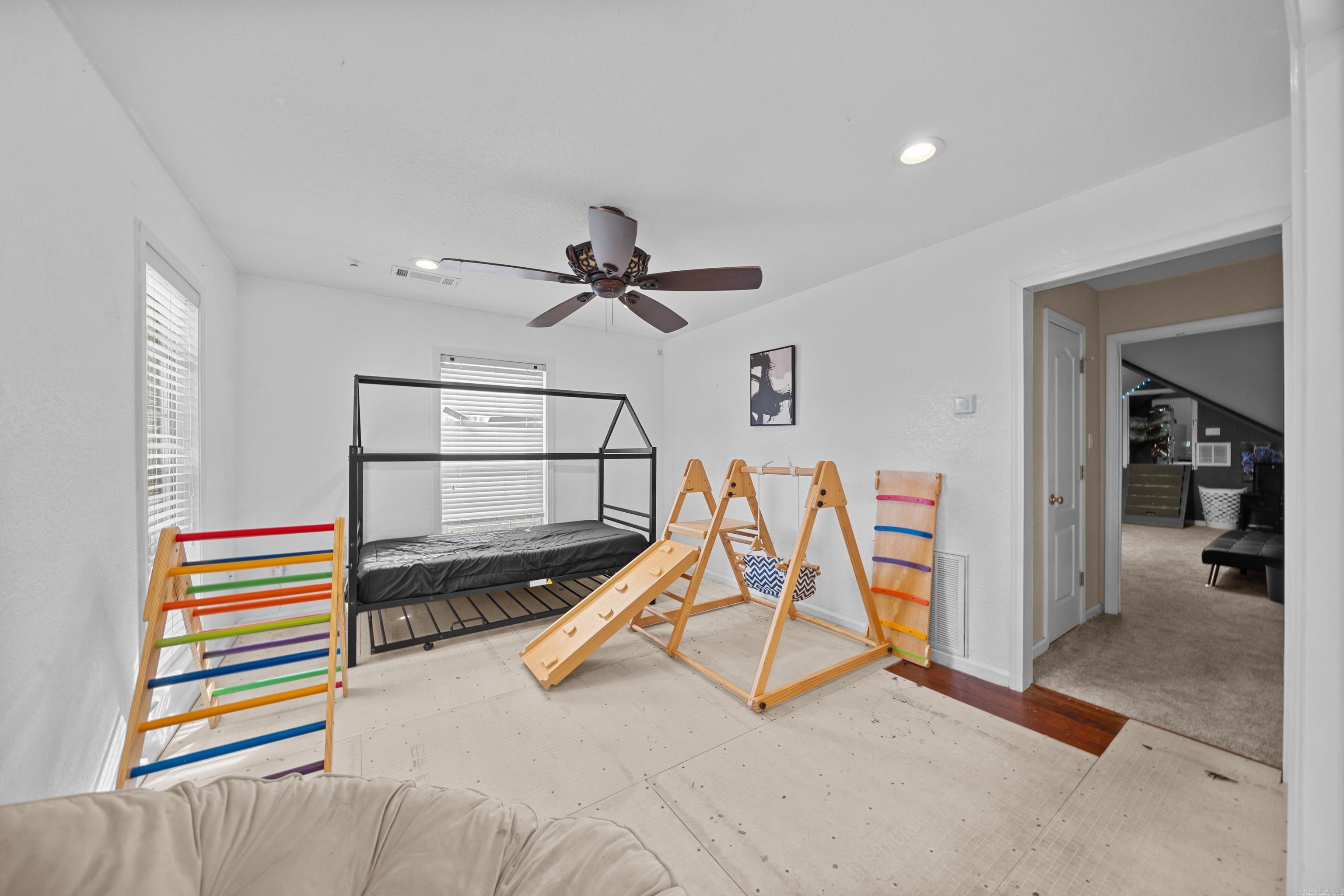 Driftwood Point - Residential