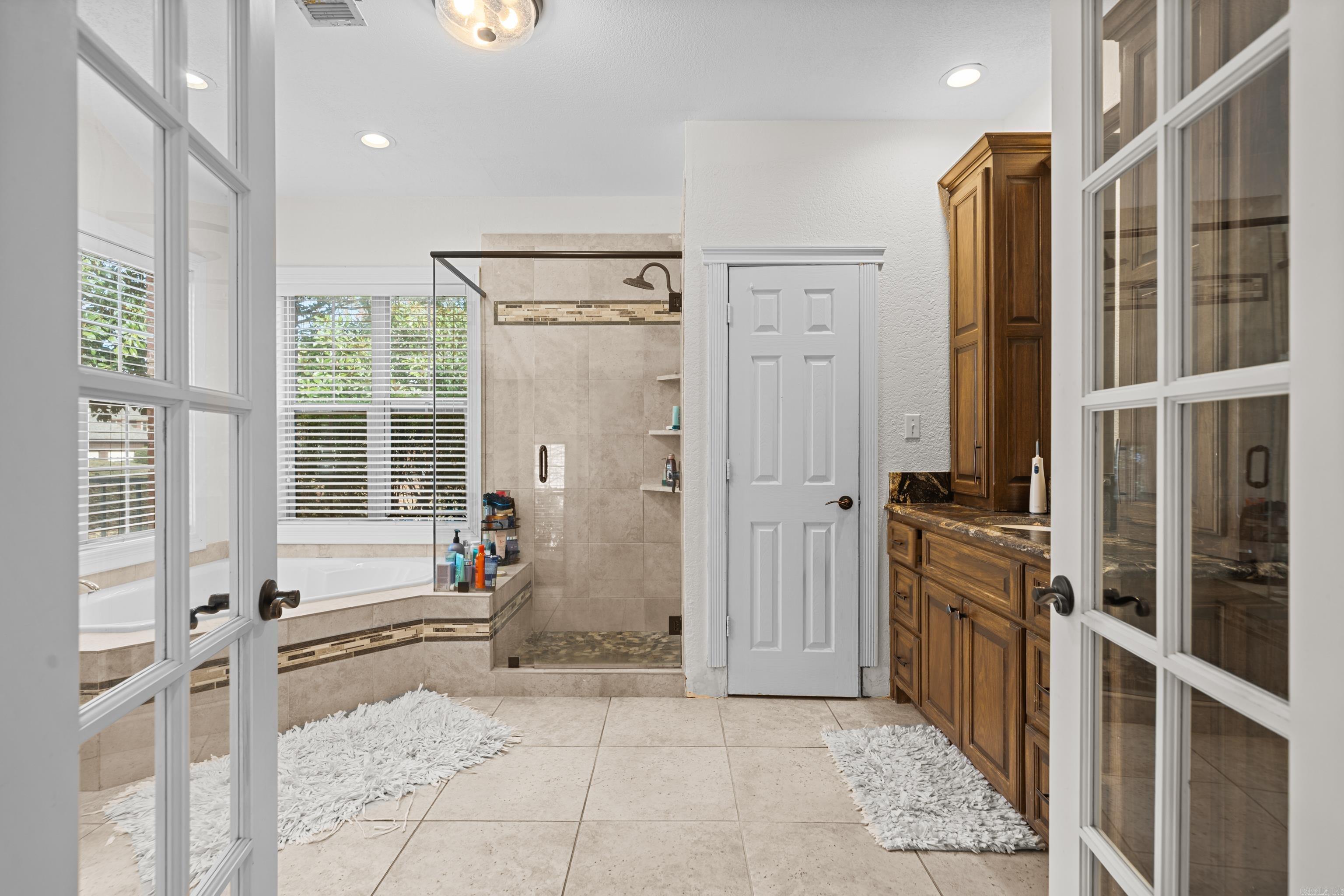 Driftwood Point - Residential