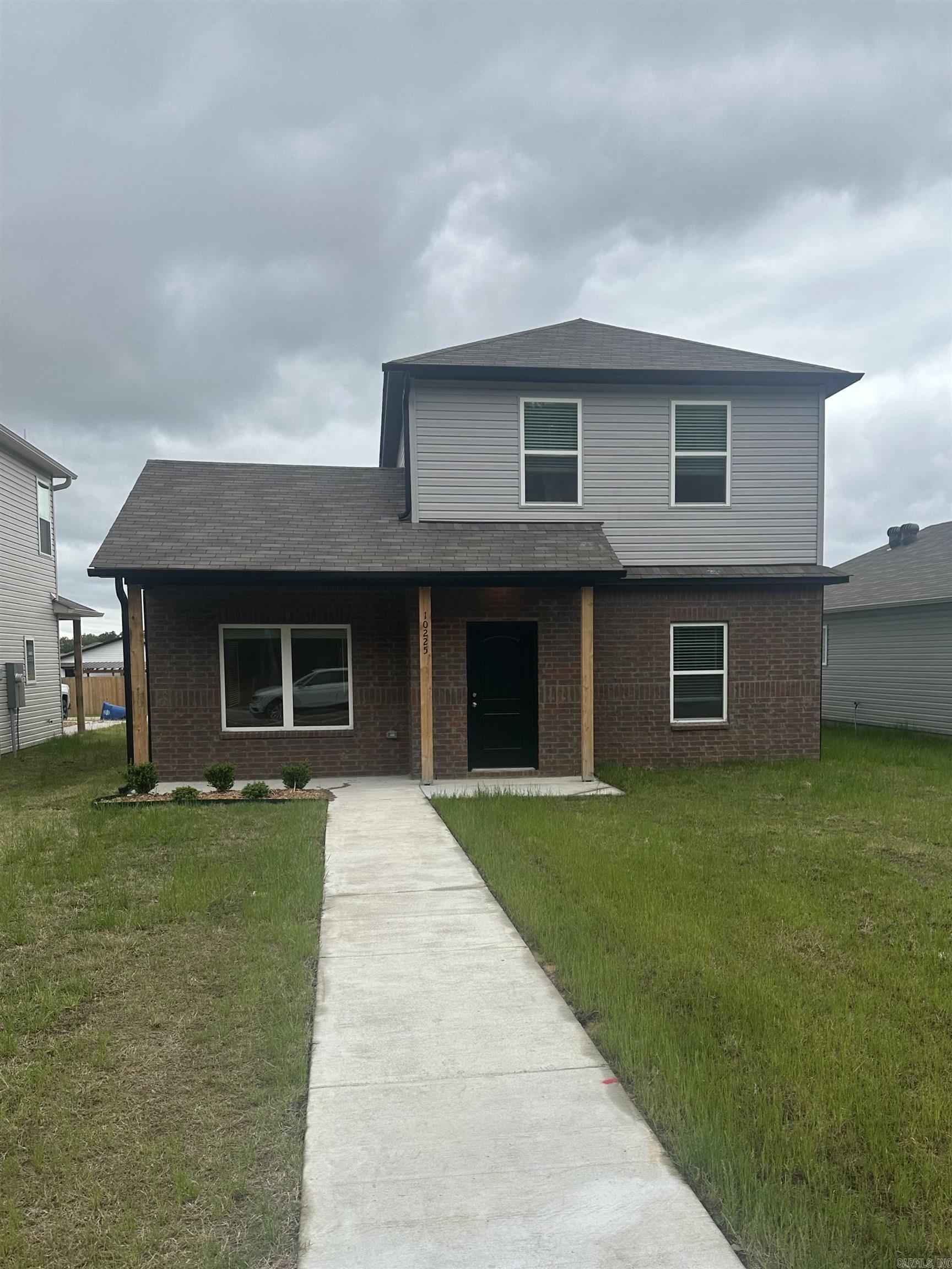 COUNTRY CLUB OF ARK THE - Residential
