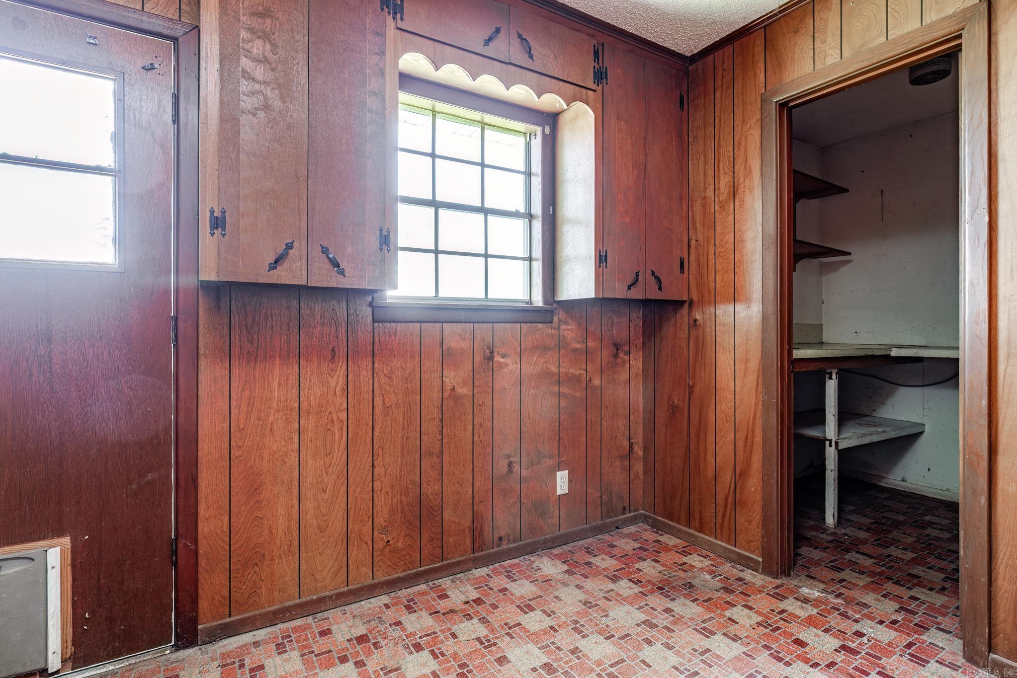 Robin Hood - Residential